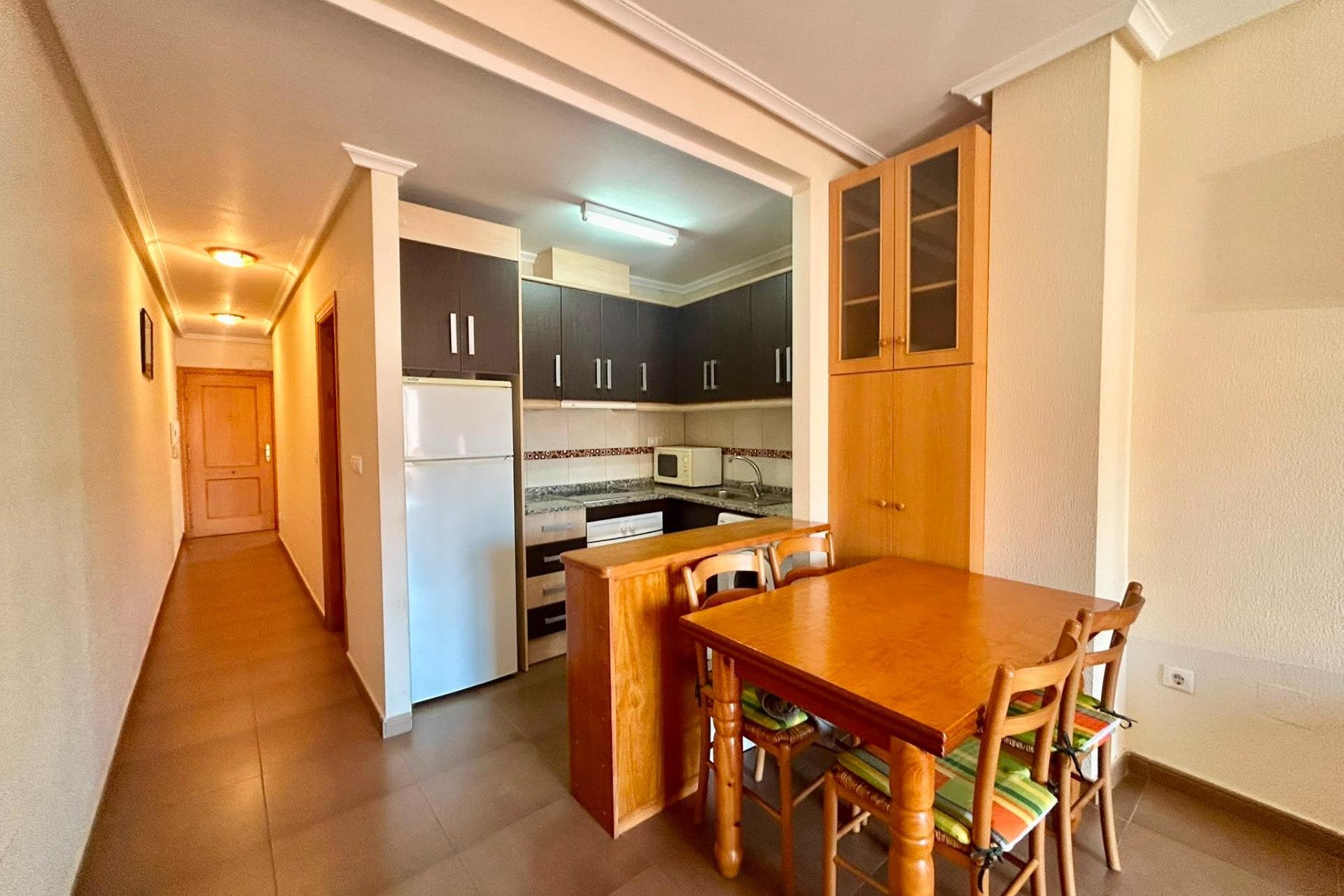 Resale - Apartment / flat - Torrevieja - Centro