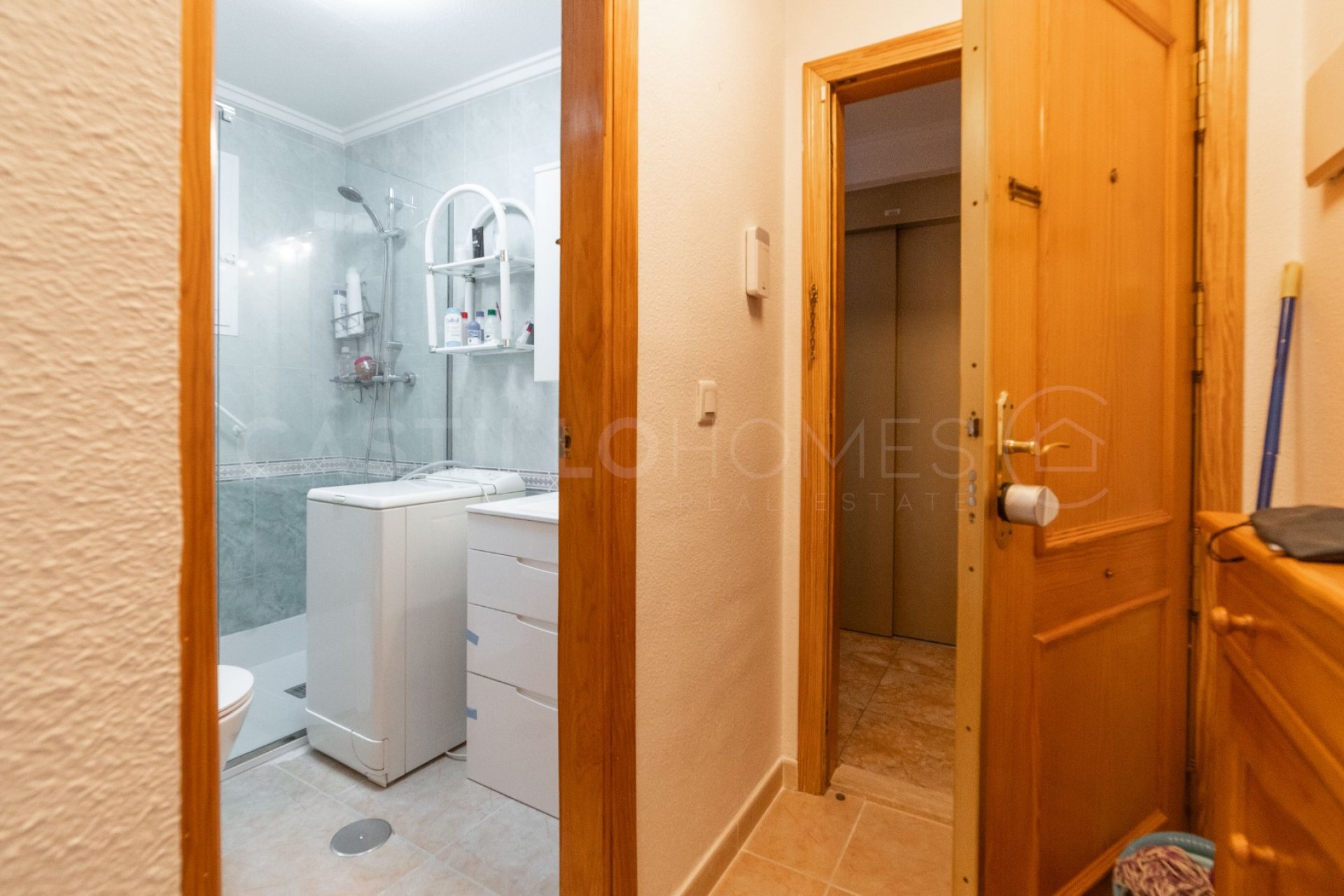 Resale - Apartment / flat - Torrevieja - Centro