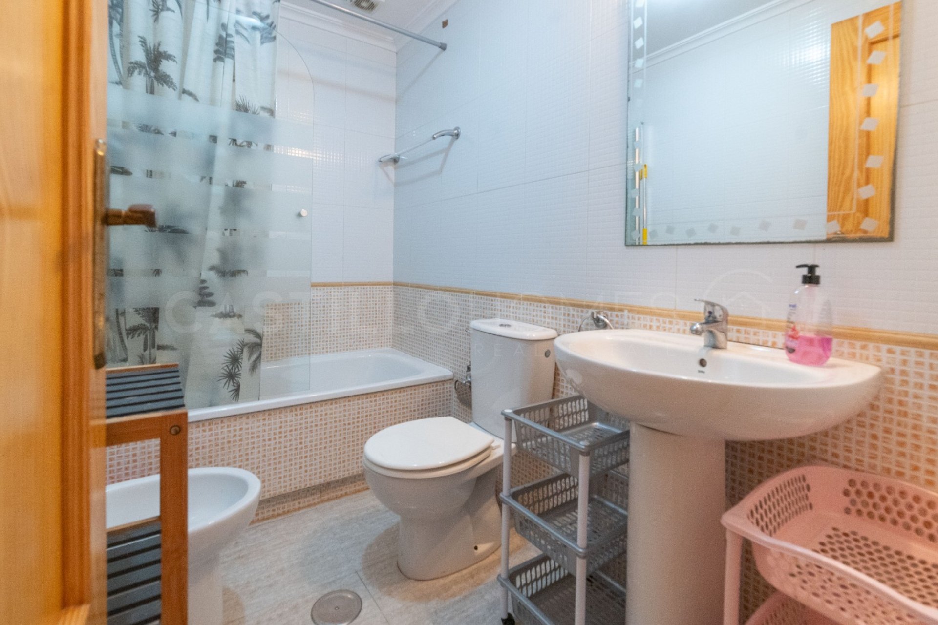 Resale - Apartment / flat - Torrevieja - Centro
