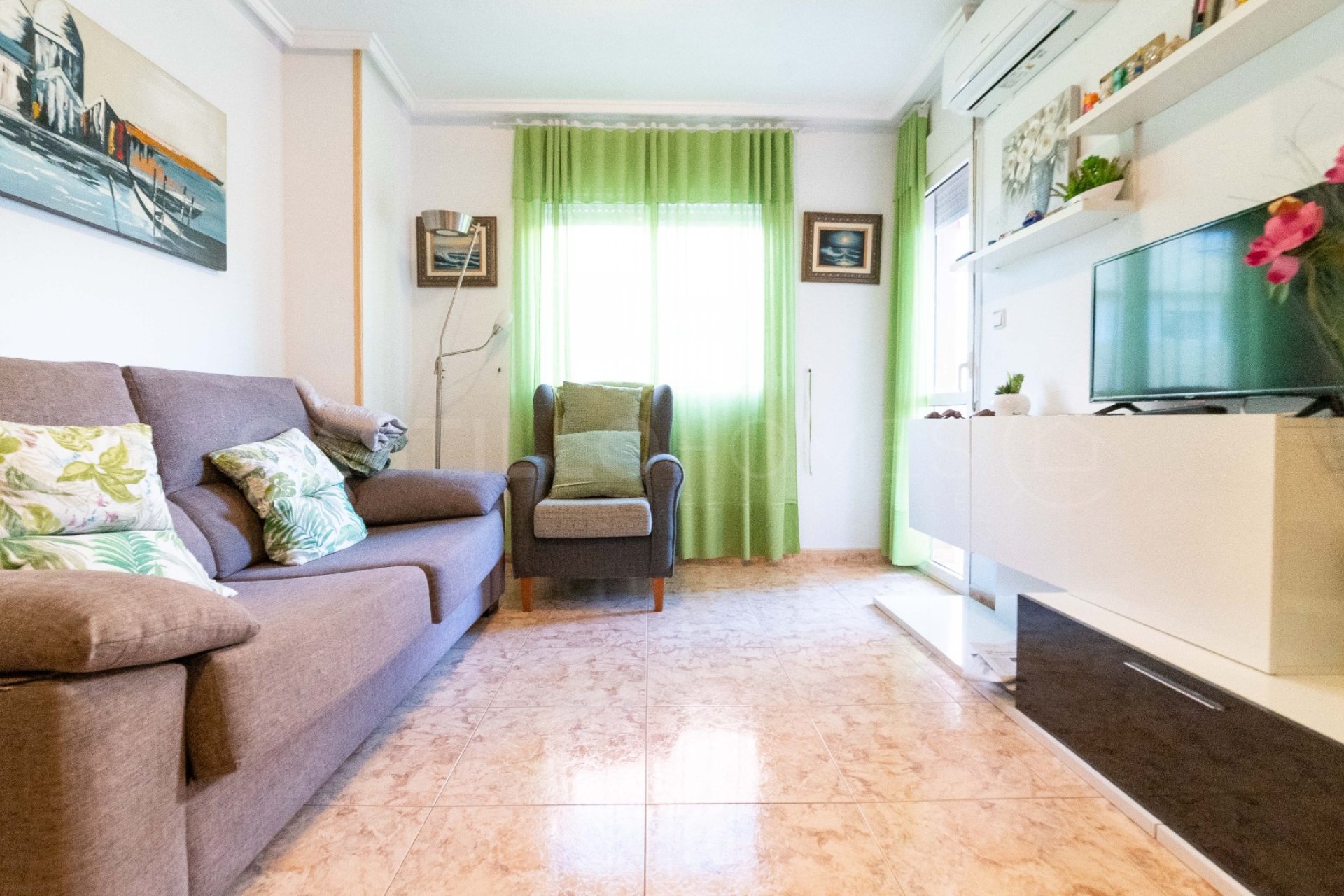 Resale - Apartment / flat - Torrevieja - Centro