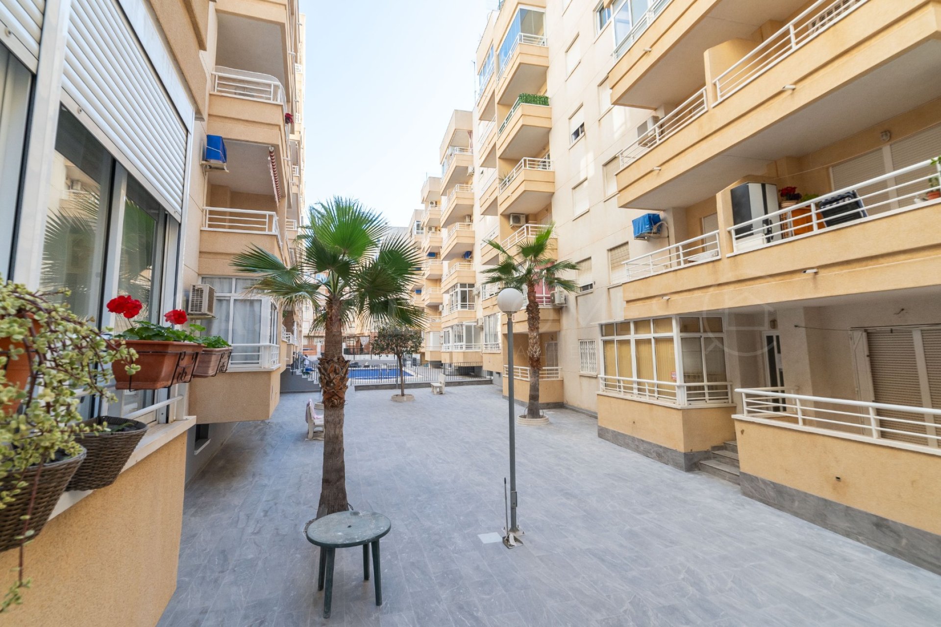 Resale - Apartment / flat - Torrevieja - Centro