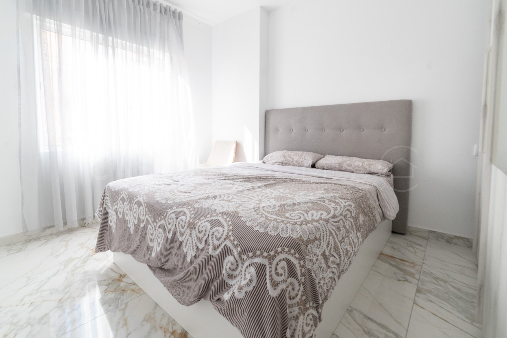 Resale - Apartment / flat - Torrevieja - Centro