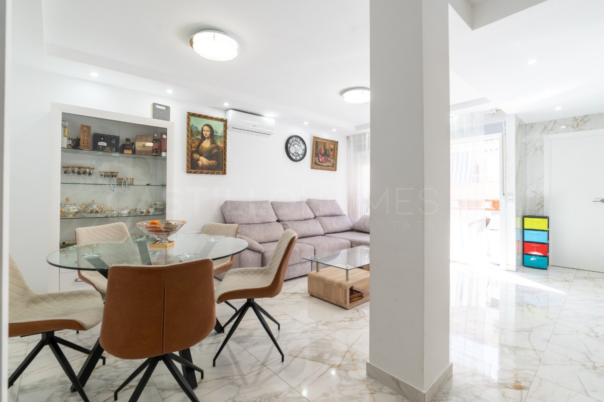 Resale - Apartment / flat - Torrevieja - Centro