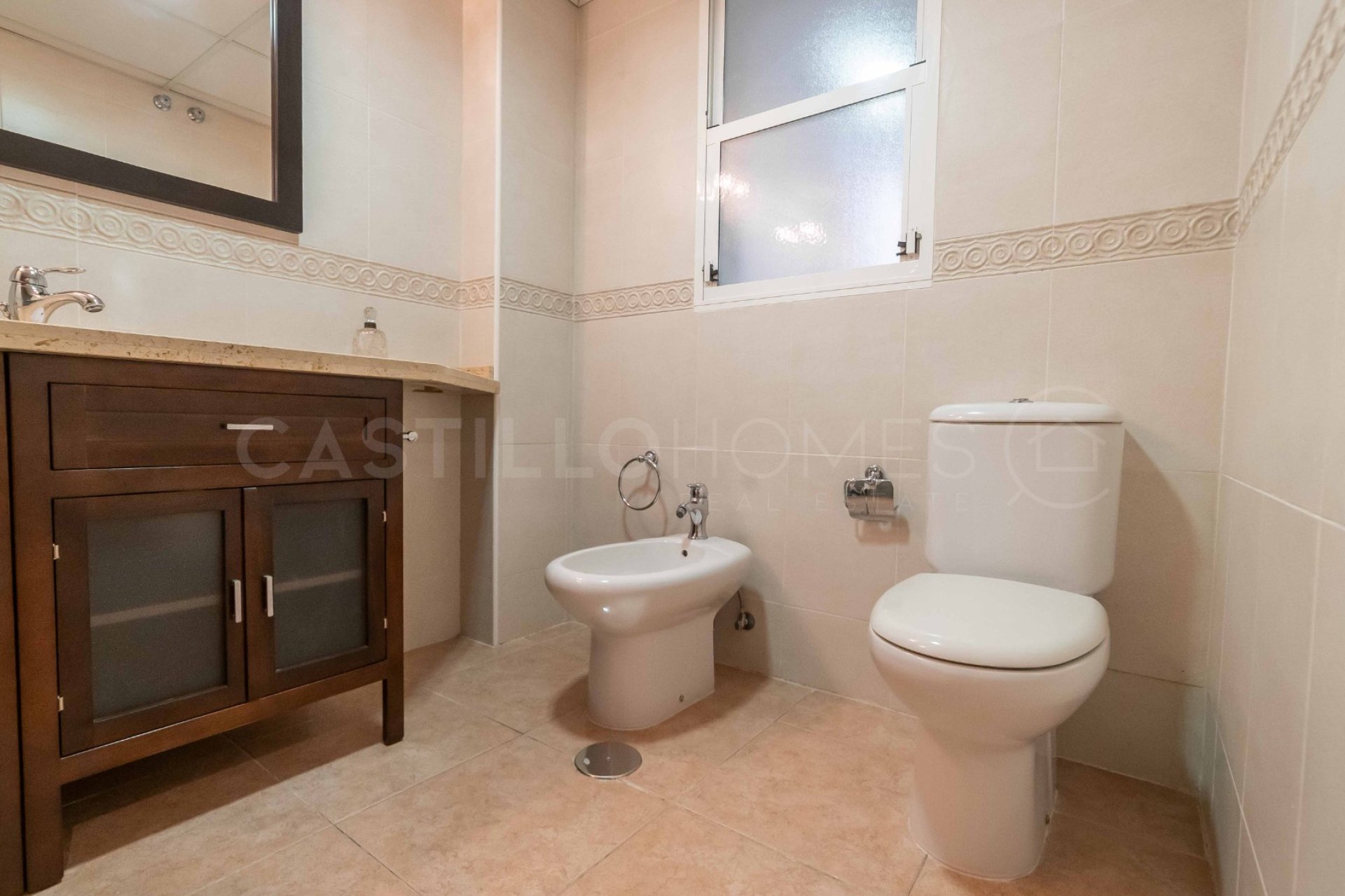 Resale - Apartment / flat - Torrevieja - Centro