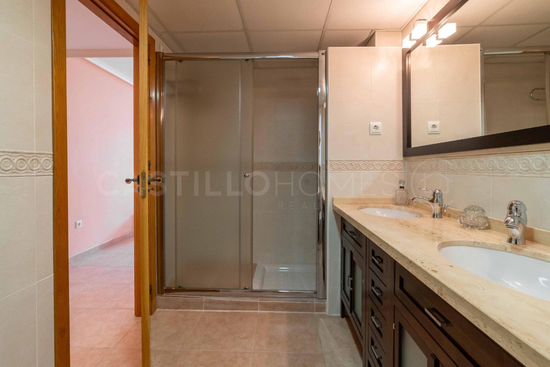 Resale - Apartment / flat - Torrevieja - Centro