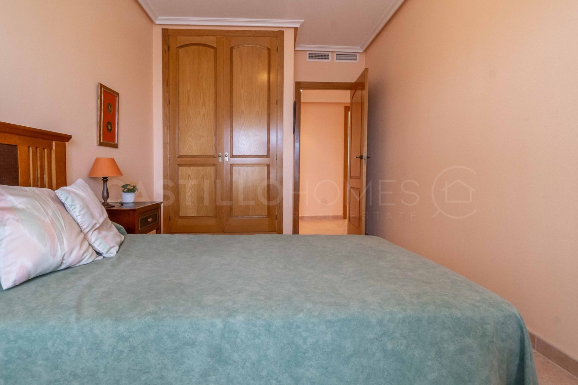 Resale - Apartment / flat - Torrevieja - Centro