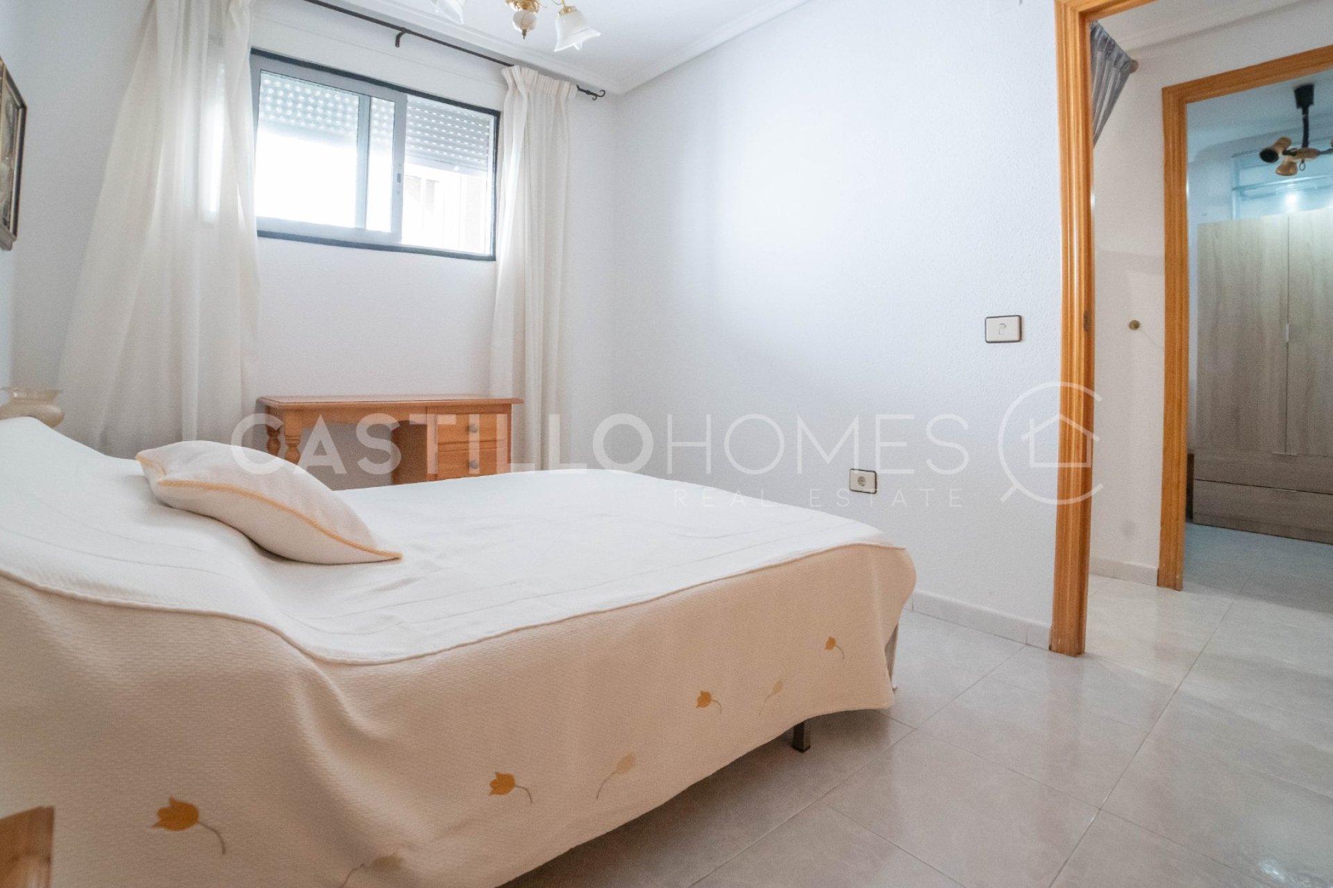 Resale - Apartment / flat - Torrevieja - Centro