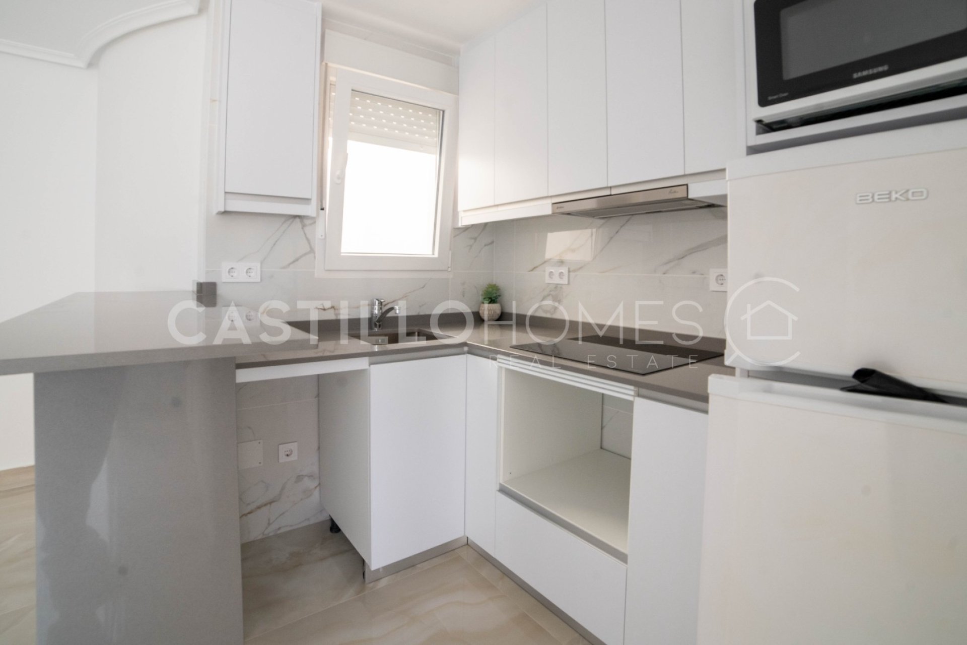 Resale - Apartment / flat - Torrevieja - Centro