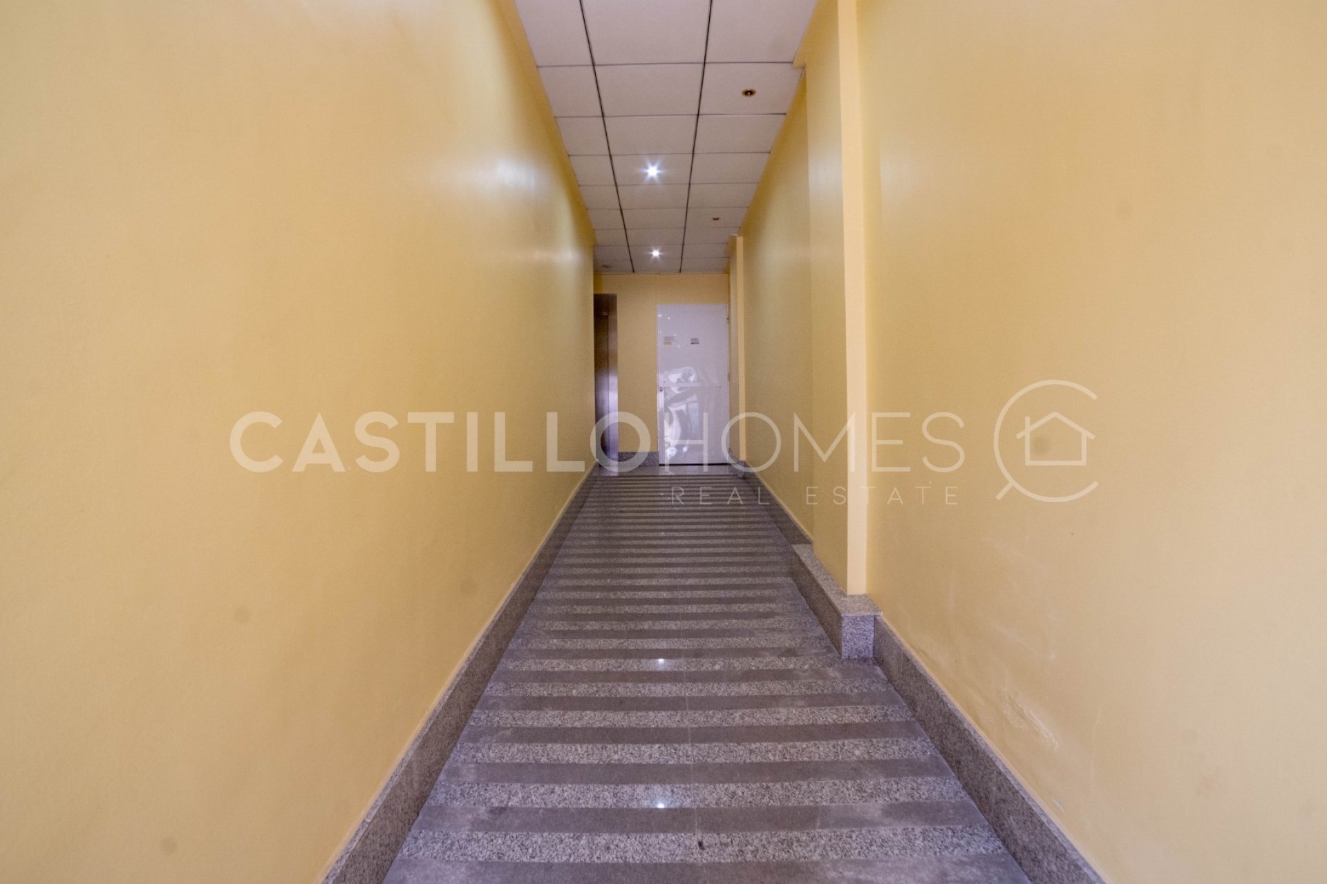 Resale - Apartment / flat - Torrevieja - Centro