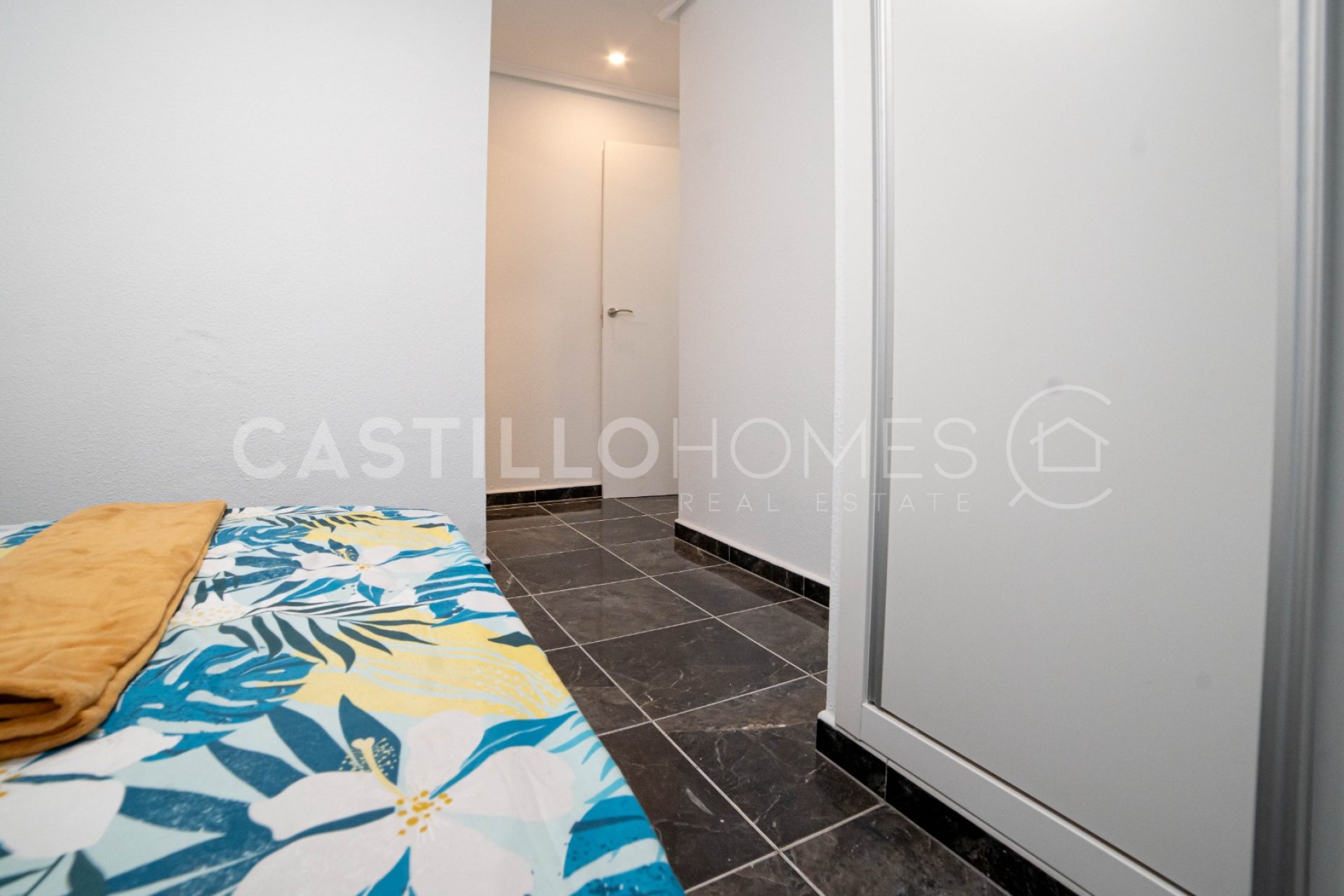 Resale - Apartment / flat - Torrevieja - Centro