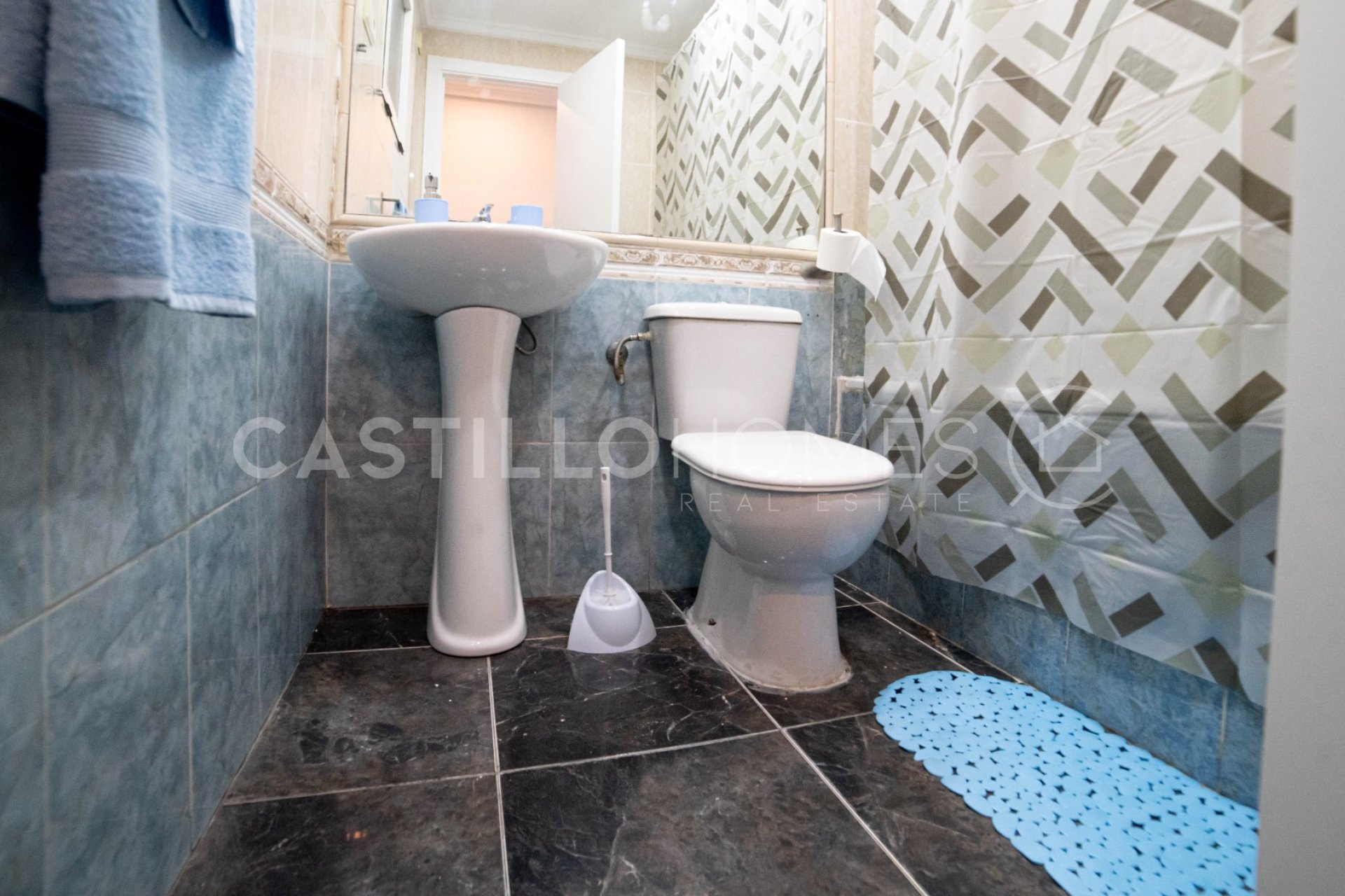 Resale - Apartment / flat - Torrevieja - Centro