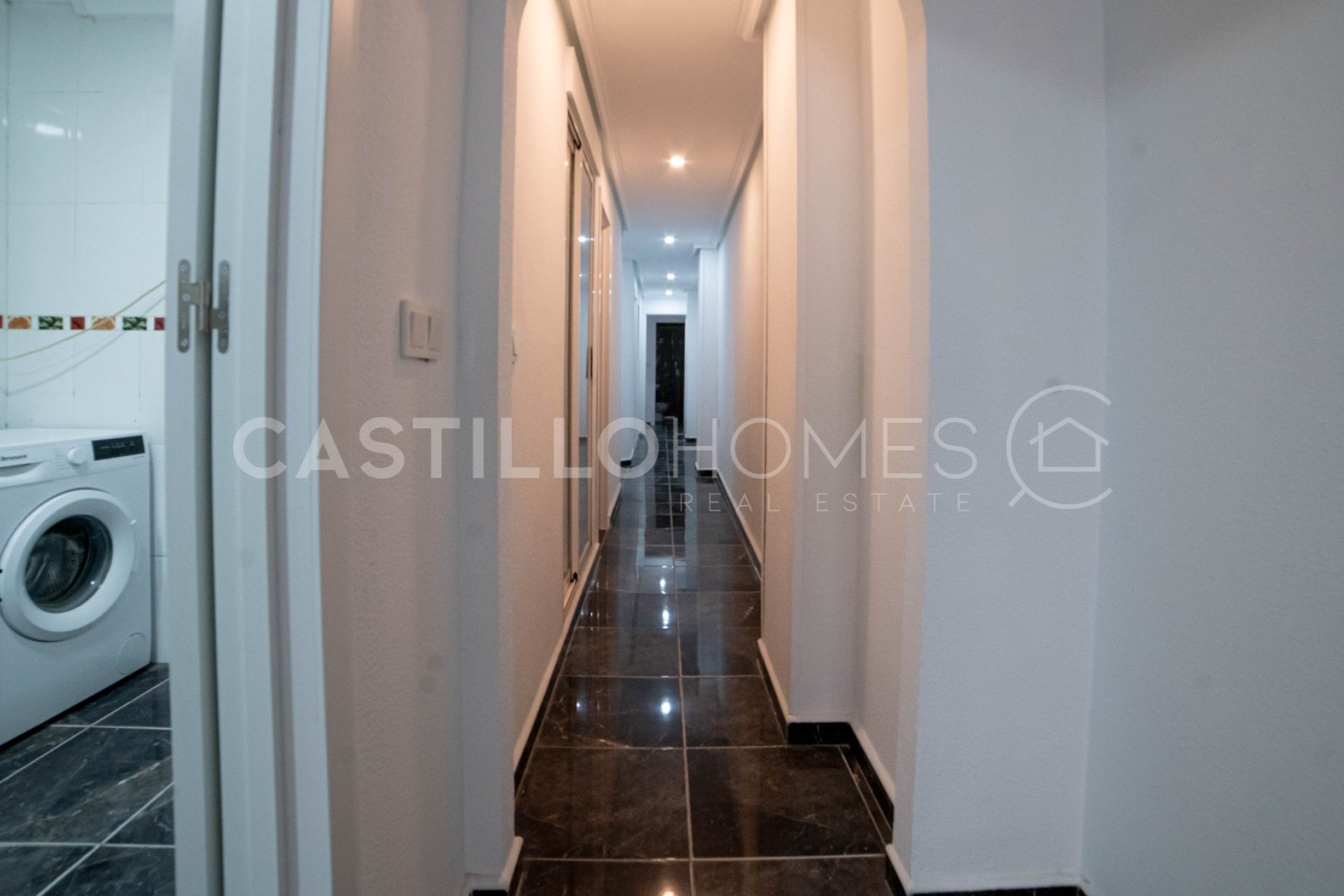 Resale - Apartment / flat - Torrevieja - Centro