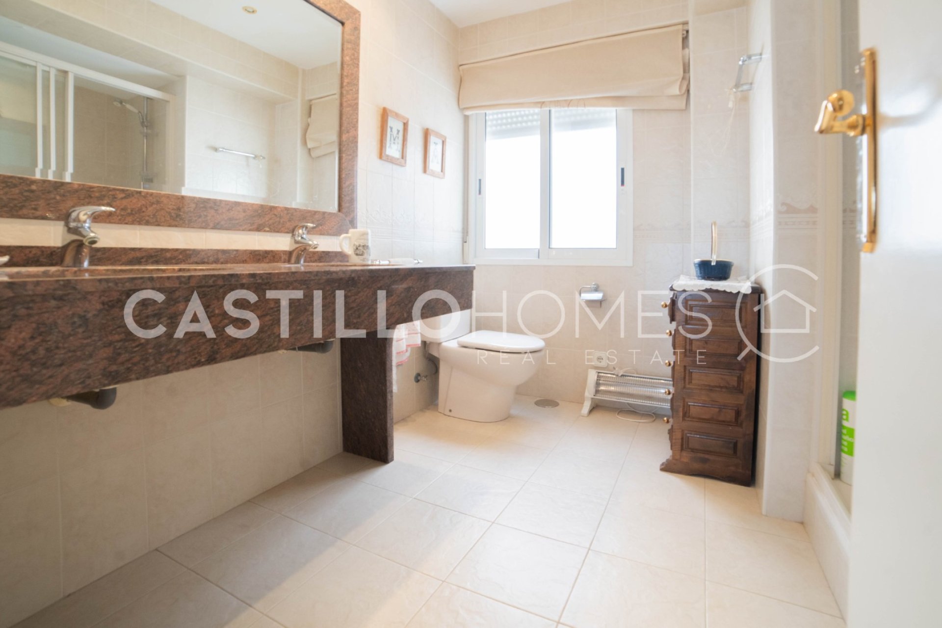 Resale - Apartment / flat - Torrevieja - Centro