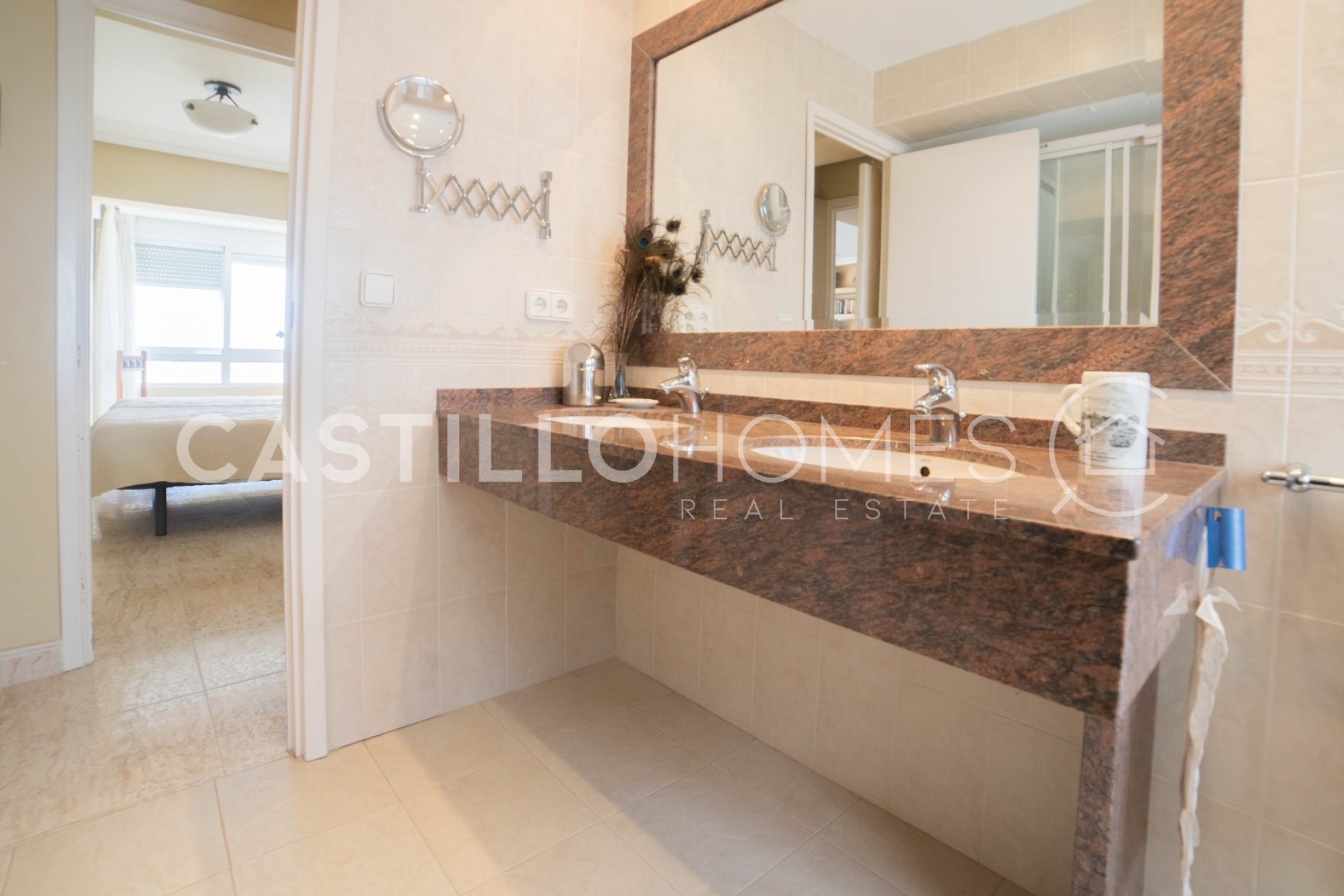 Resale - Apartment / flat - Torrevieja - Centro