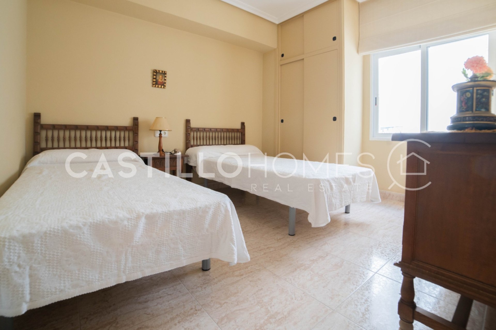 Resale - Apartment / flat - Torrevieja - Centro