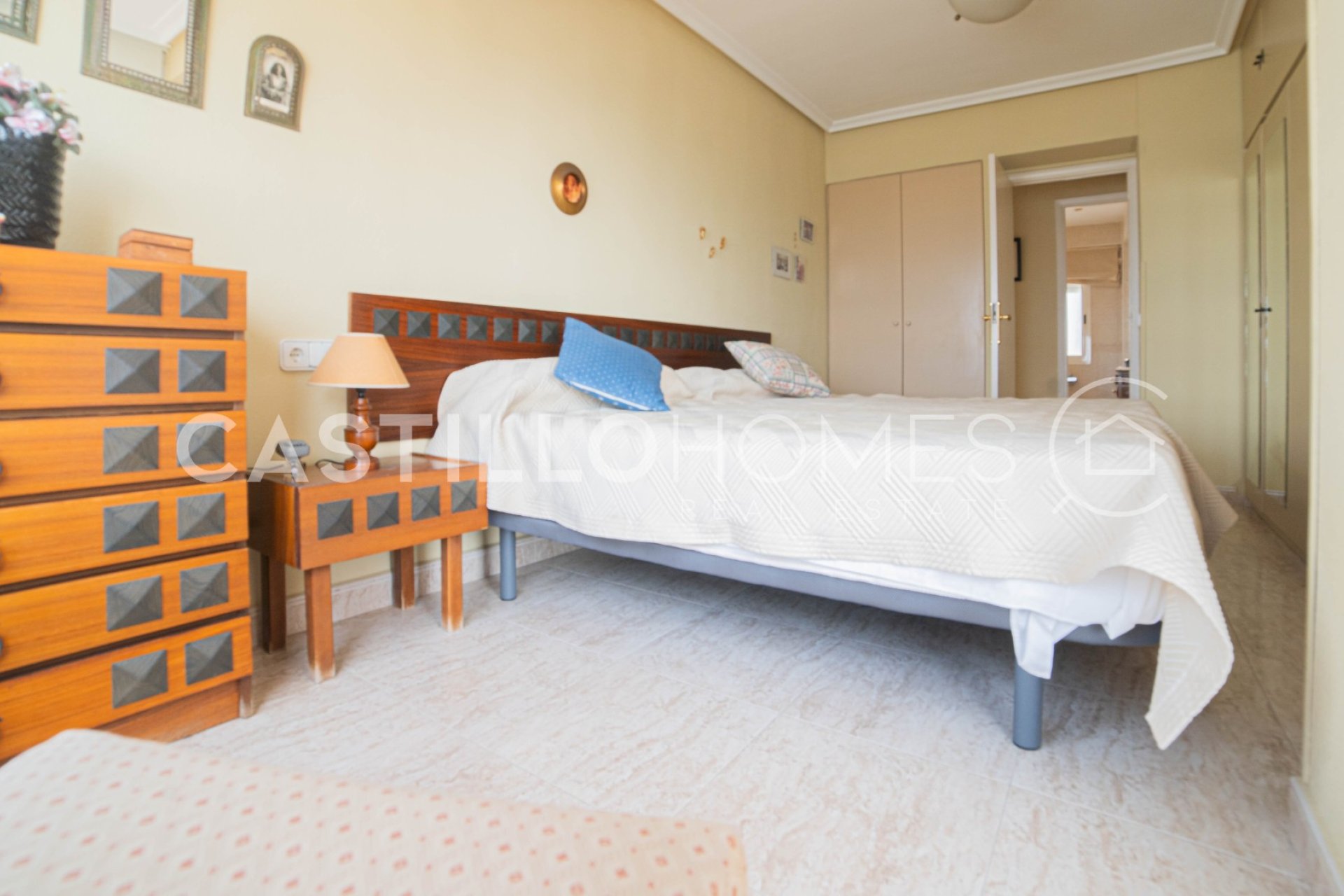Resale - Apartment / flat - Torrevieja - Centro