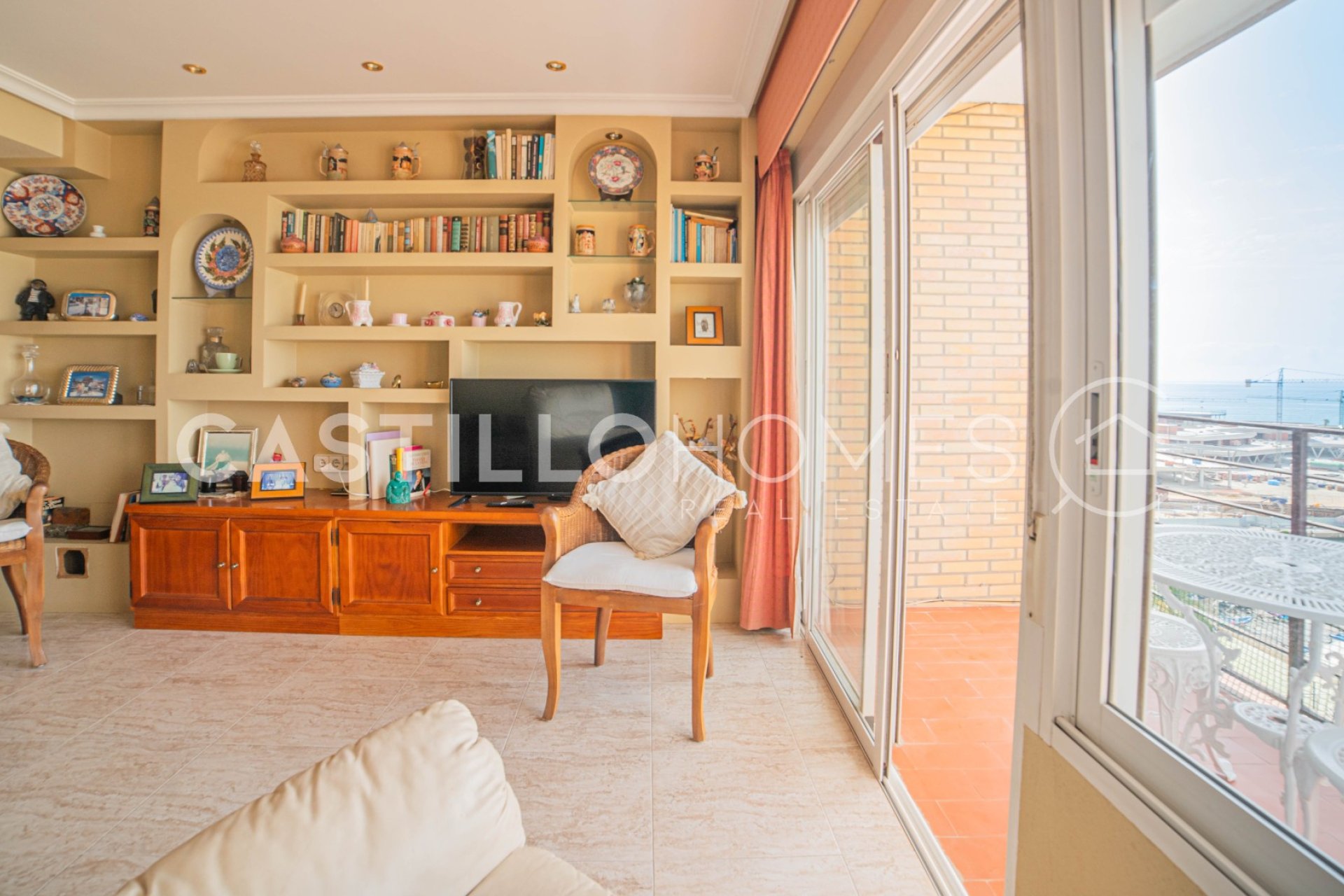 Resale - Apartment / flat - Torrevieja - Centro