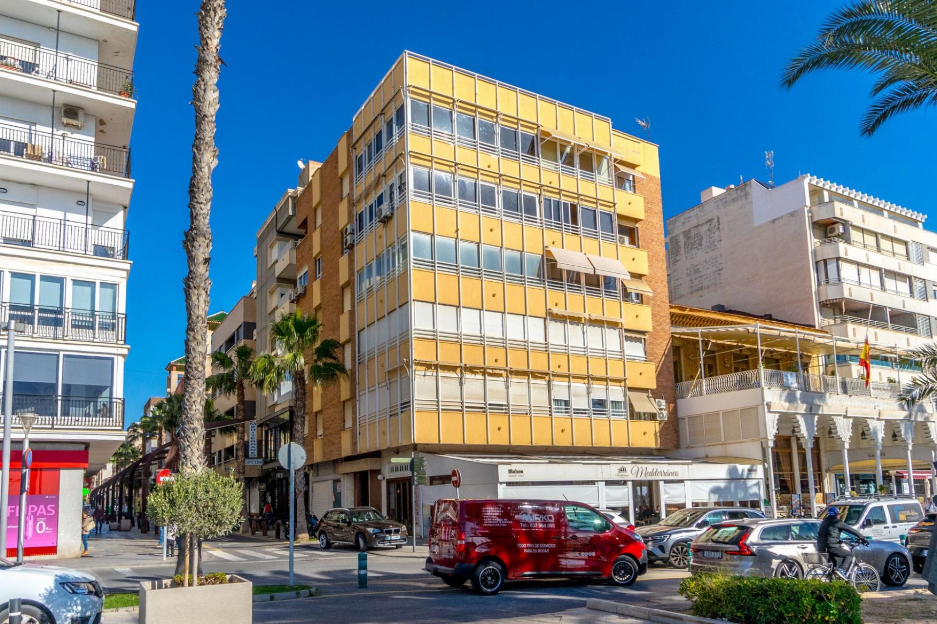 Resale - Apartment / flat - Torrevieja - CLUB NAUTICO TORREVIEJA