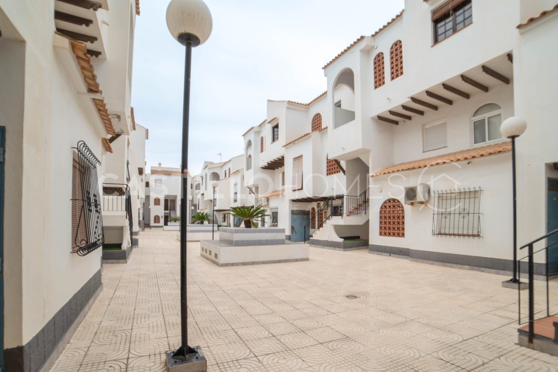 Resale - Apartment / flat - Torrevieja - El Acequión - Los Náufragos