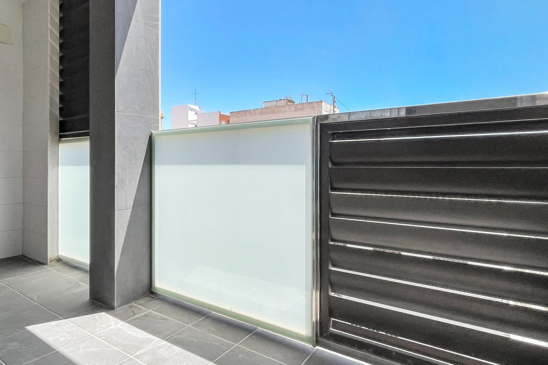 Resale - Apartment / flat - Torrevieja - El Acequión - Los Náufragos