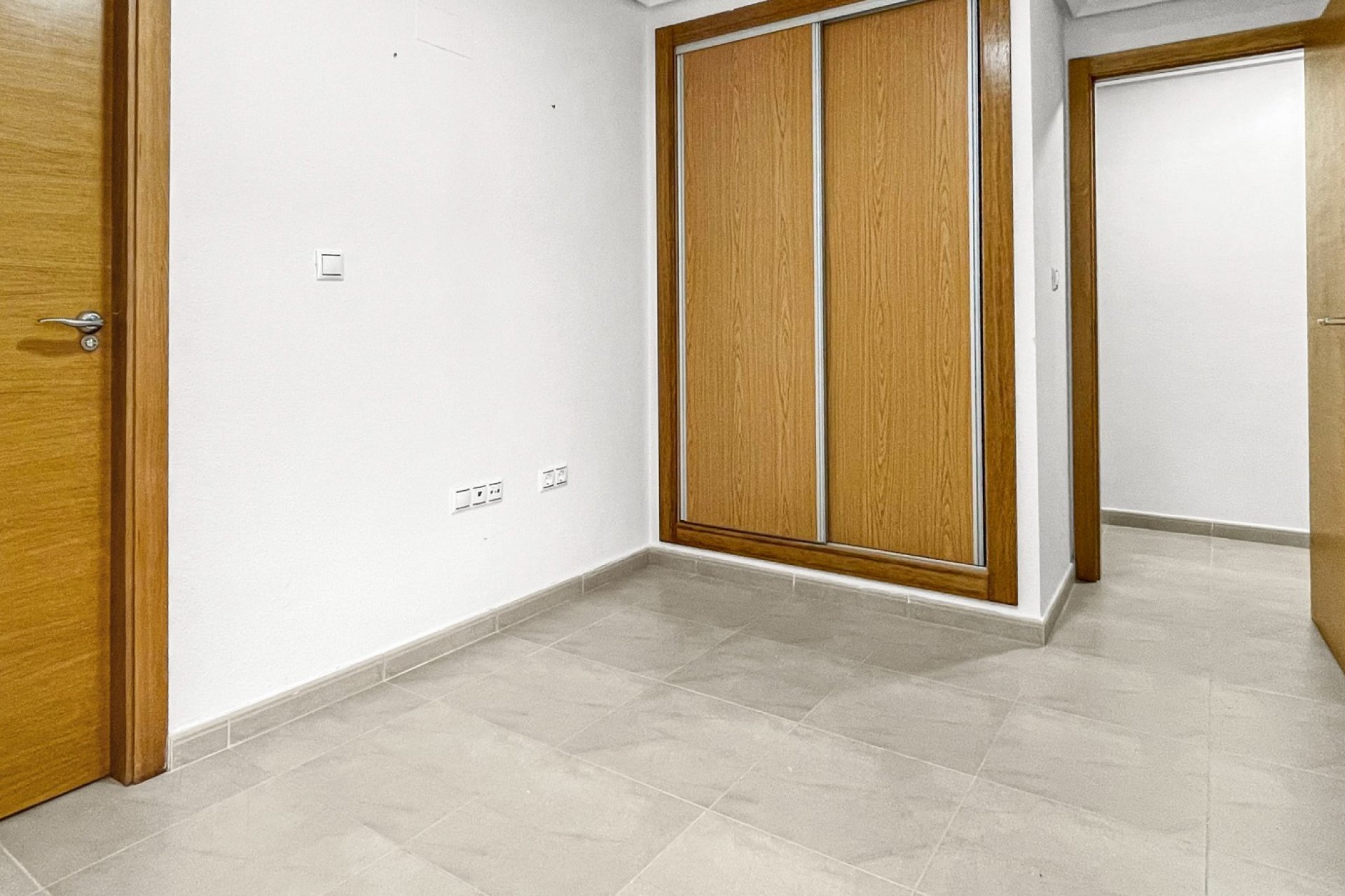 Resale - Apartment / flat - Torrevieja - El Acequión - Los Náufragos