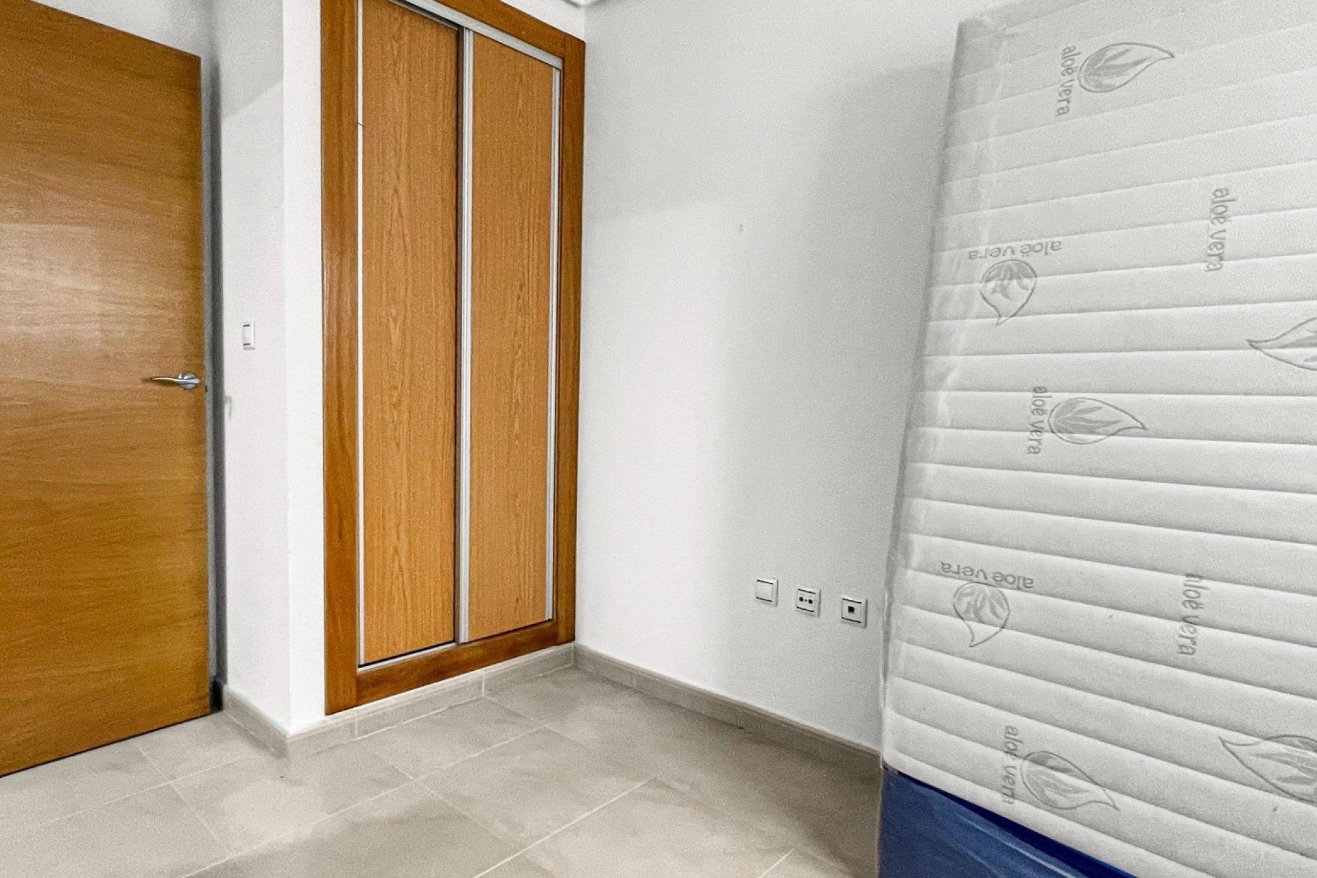 Resale - Apartment / flat - Torrevieja - El Acequión - Los Náufragos