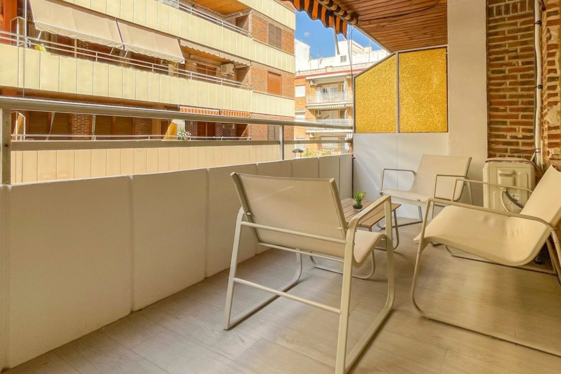 Resale - Apartment / flat - Torrevieja - El Acequión - Los Náufragos