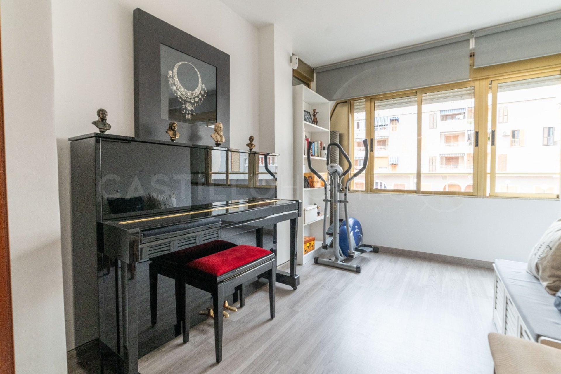 Resale - Apartment / flat - Torrevieja - El Acequión - Los Náufragos