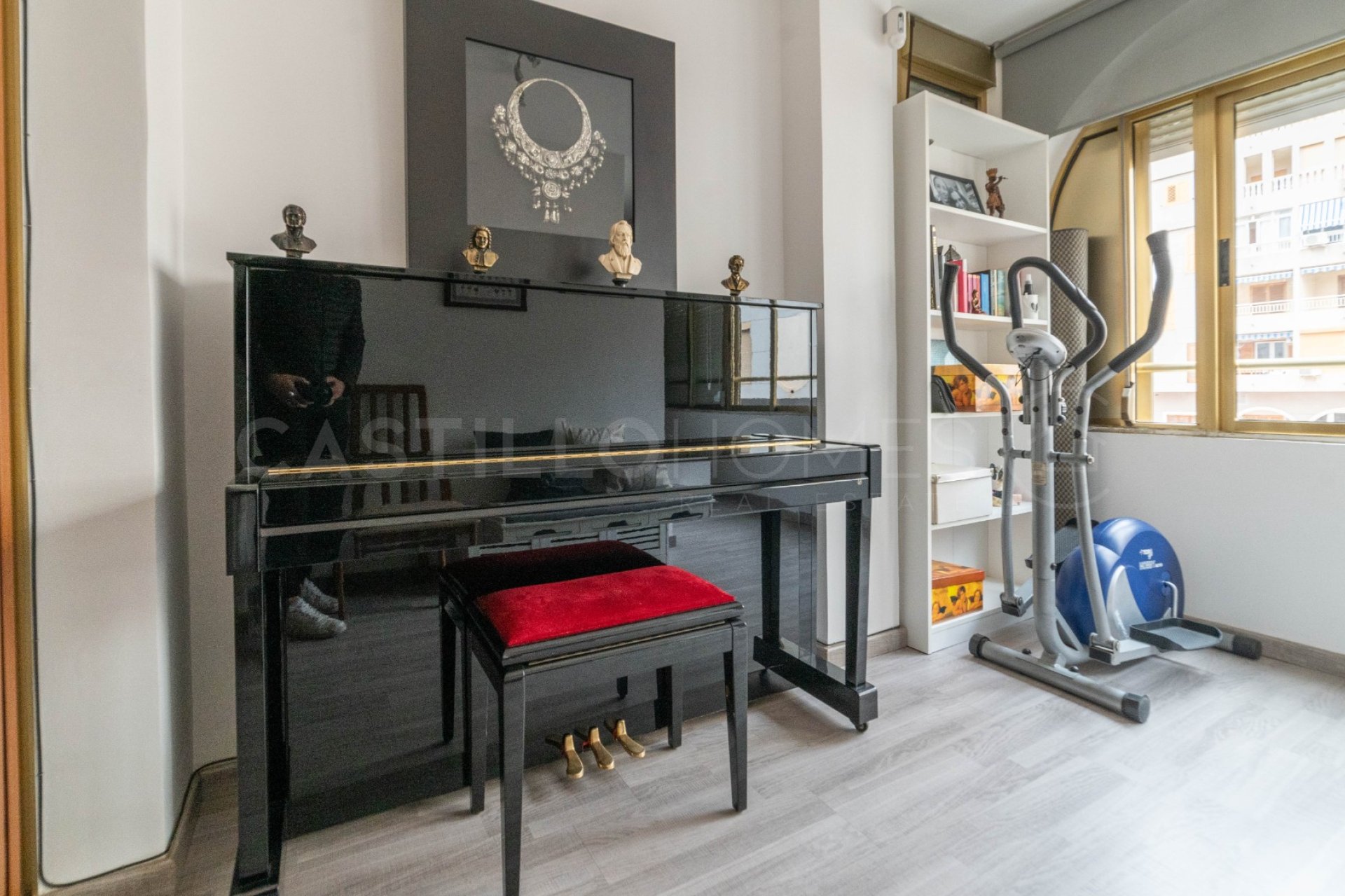 Resale - Apartment / flat - Torrevieja - El Acequión - Los Náufragos