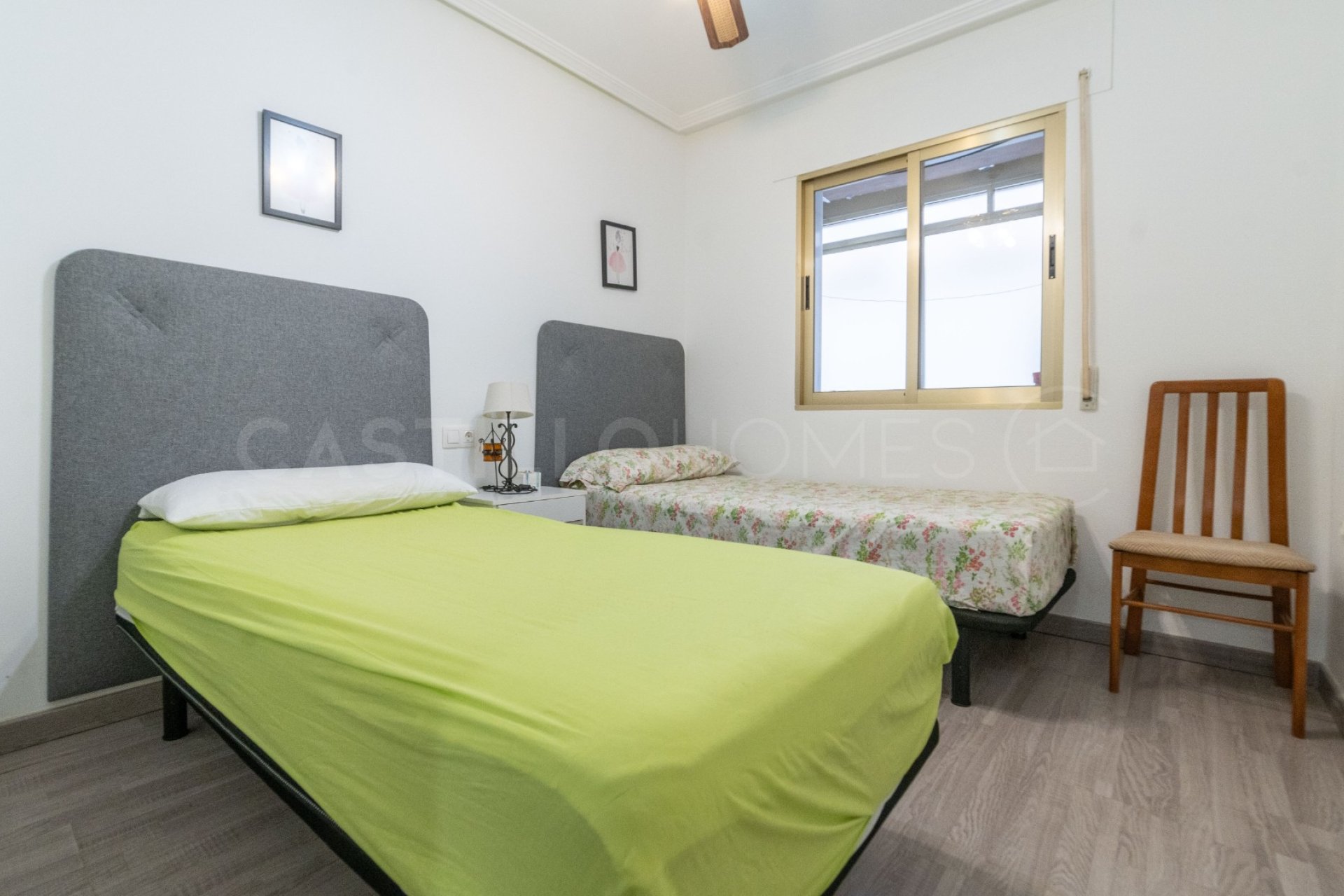 Resale - Apartment / flat - Torrevieja - El Acequión - Los Náufragos