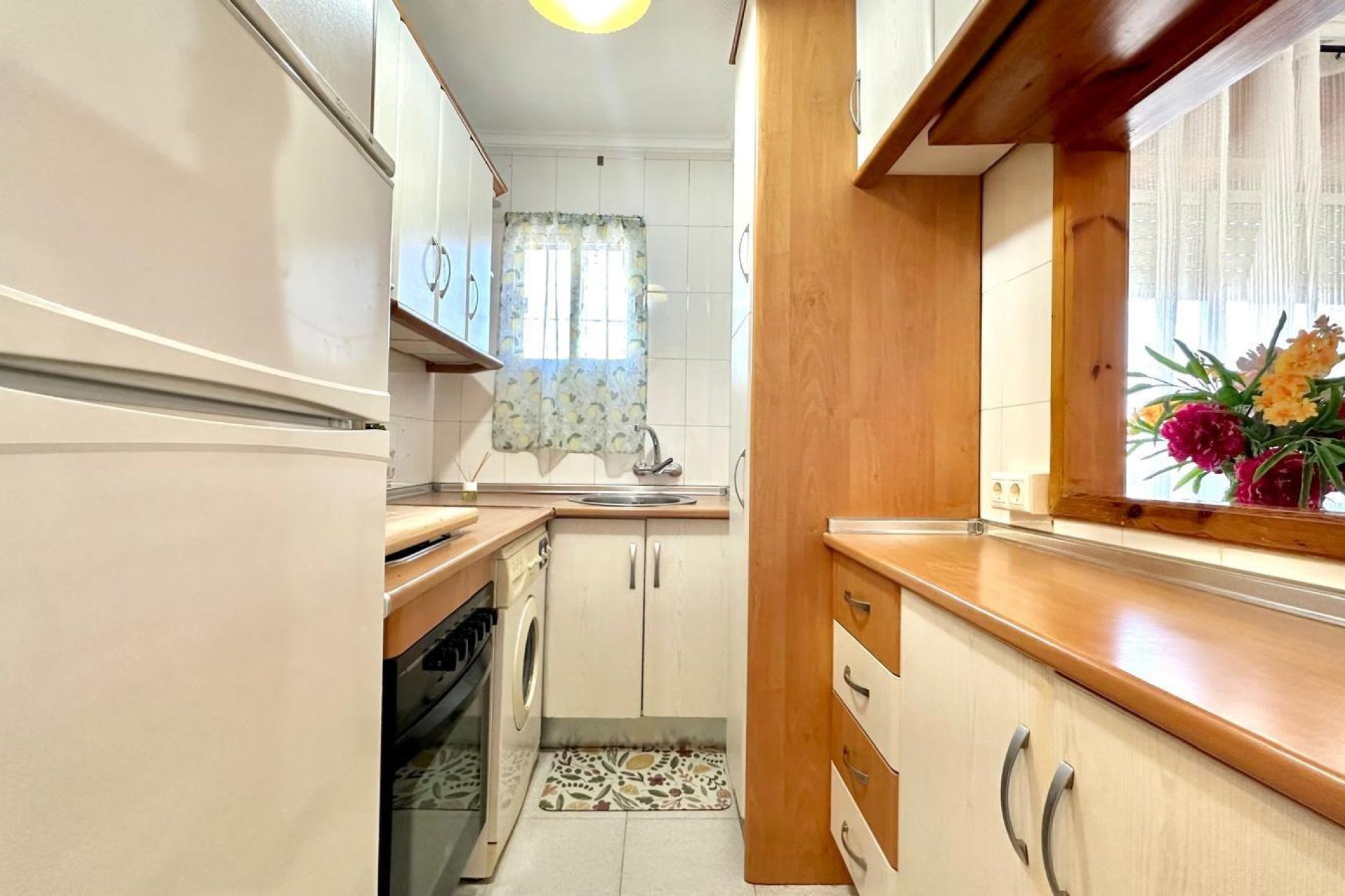 Resale - Apartment / flat - Torrevieja - El Chaparral