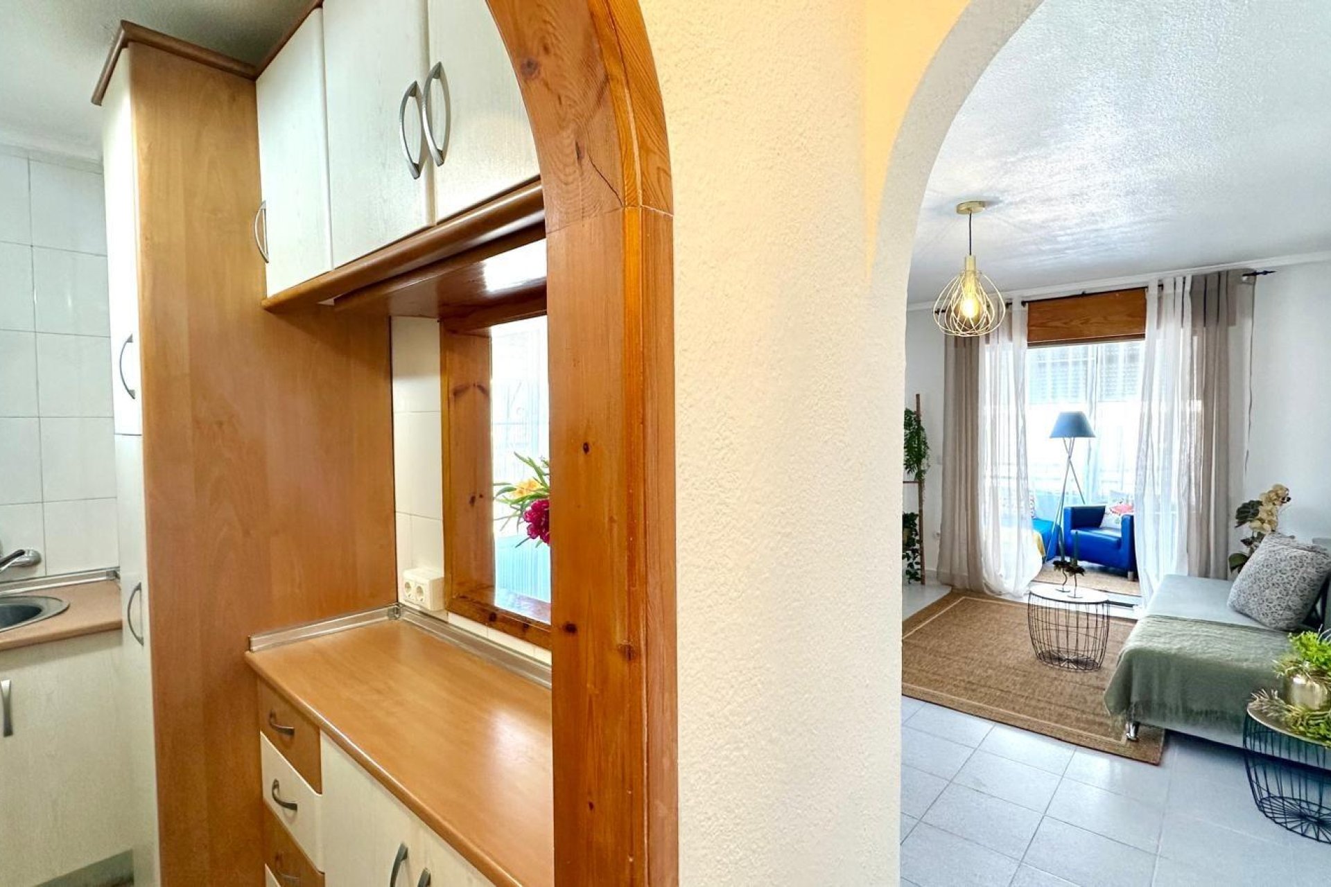 Resale - Apartment / flat - Torrevieja - El Chaparral