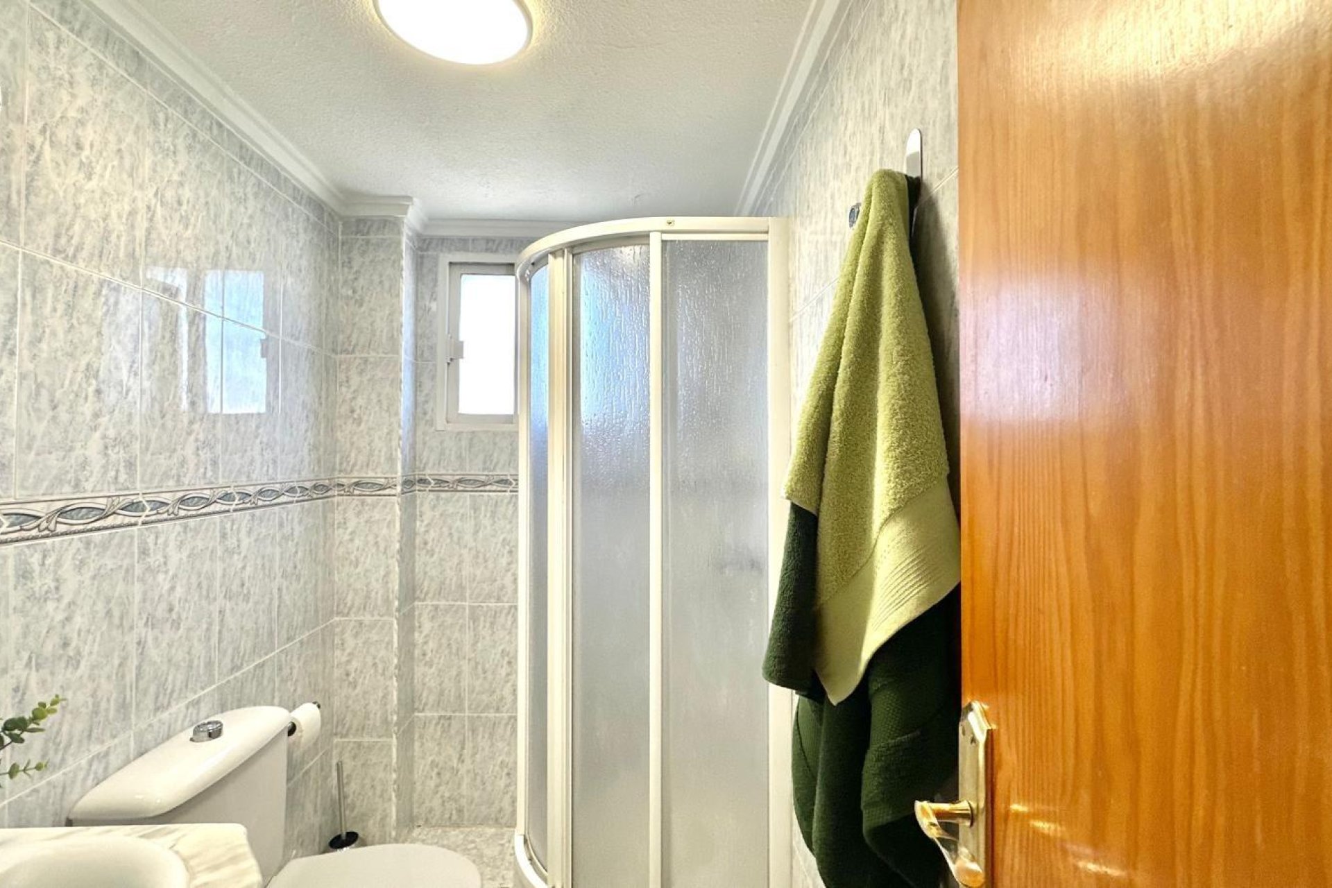 Resale - Apartment / flat - Torrevieja - El Chaparral