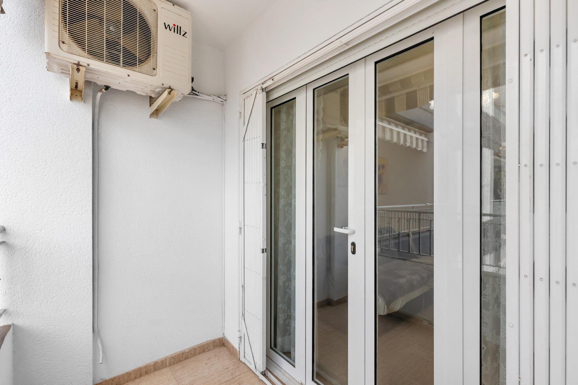Resale - Apartment / flat - Torrevieja - El Molino