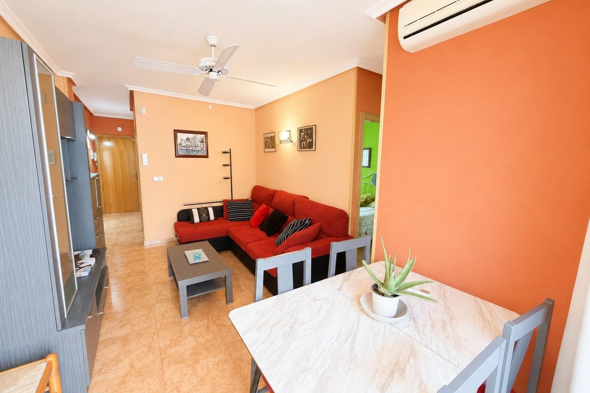 Resale - Apartment / flat - Torrevieja - Estacion de autobuses