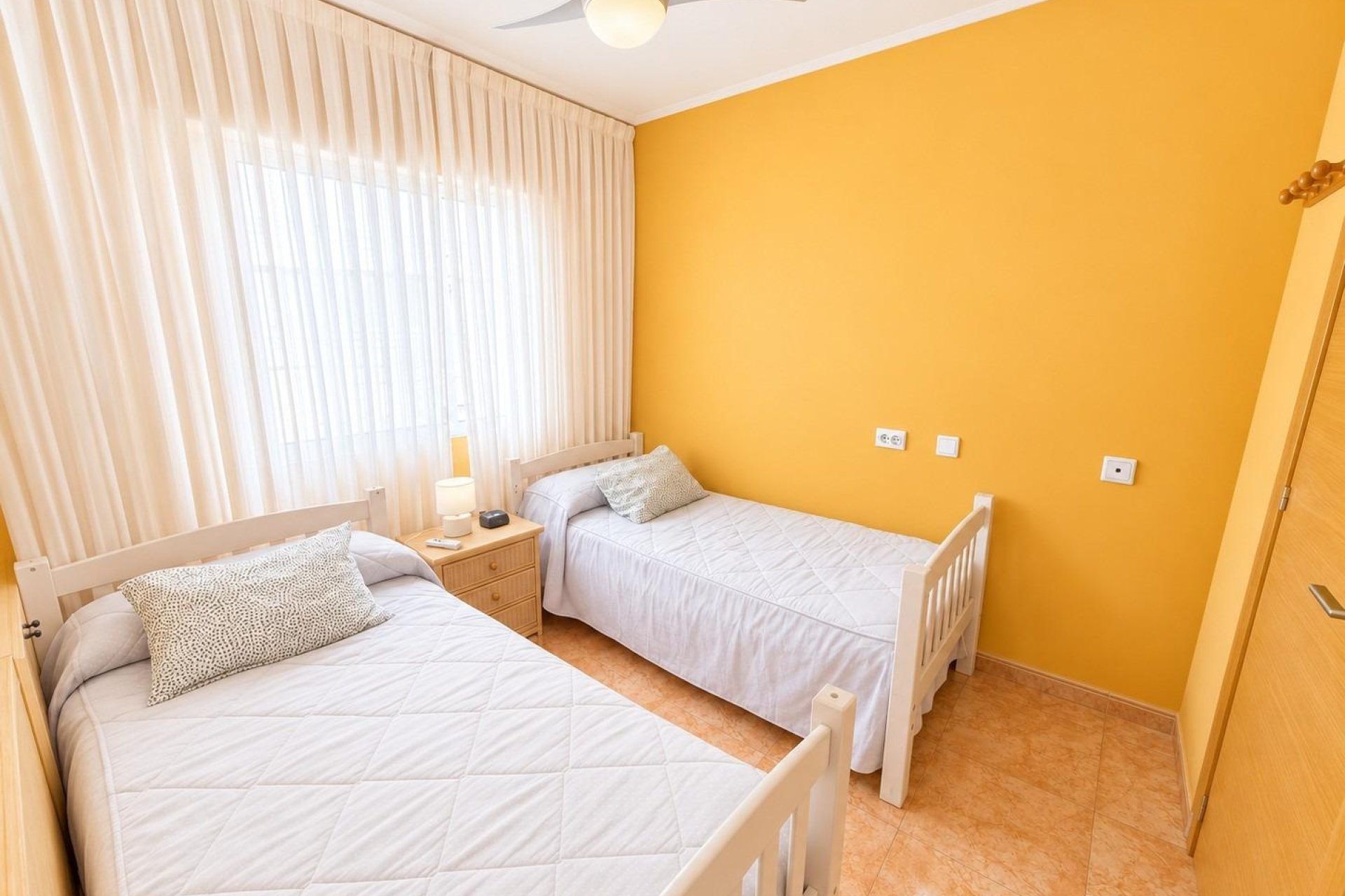 Resale - Apartment / flat - Torrevieja - Estacion de autobuses