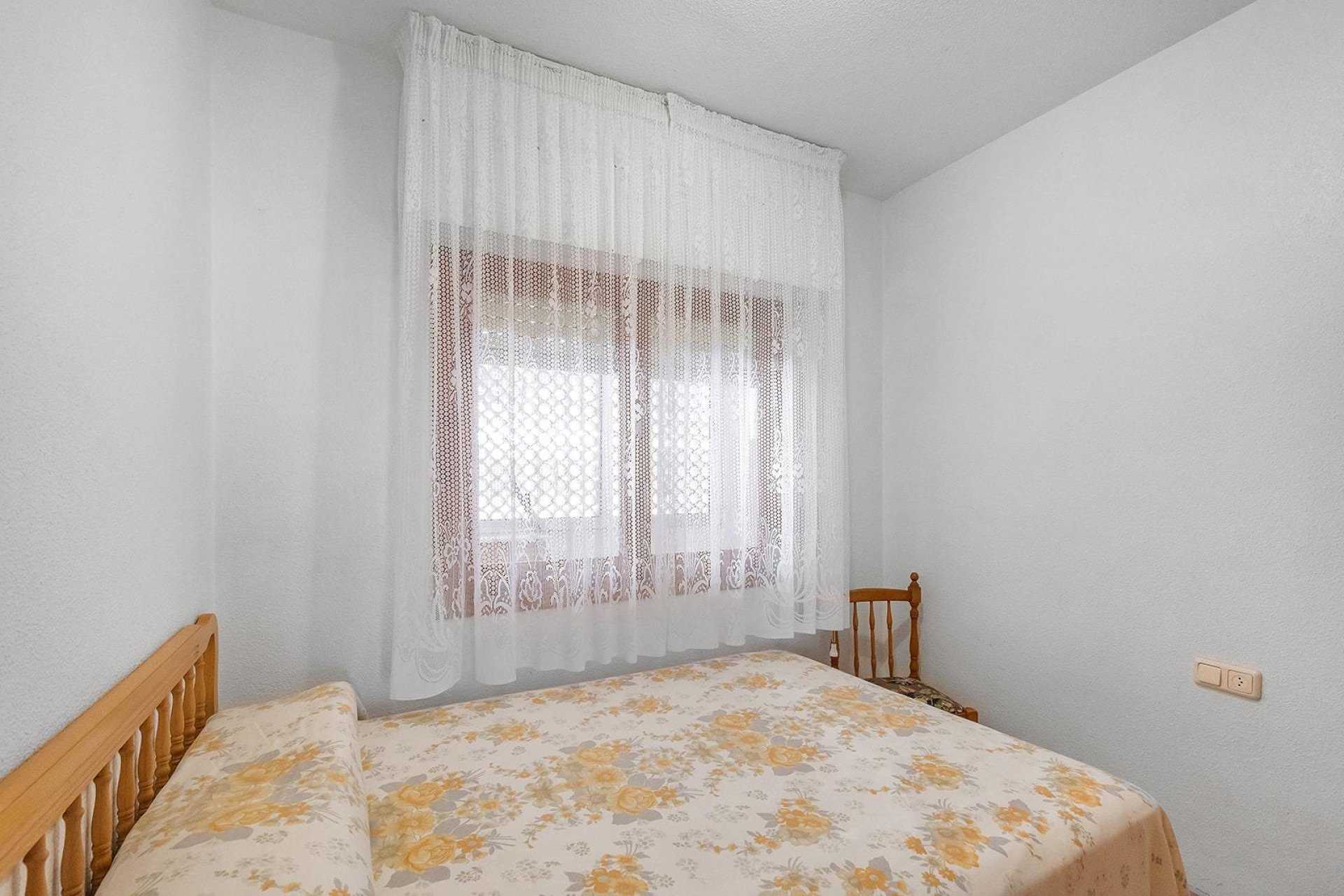 Resale - Apartment / flat - Torrevieja - Estacion de autobuses