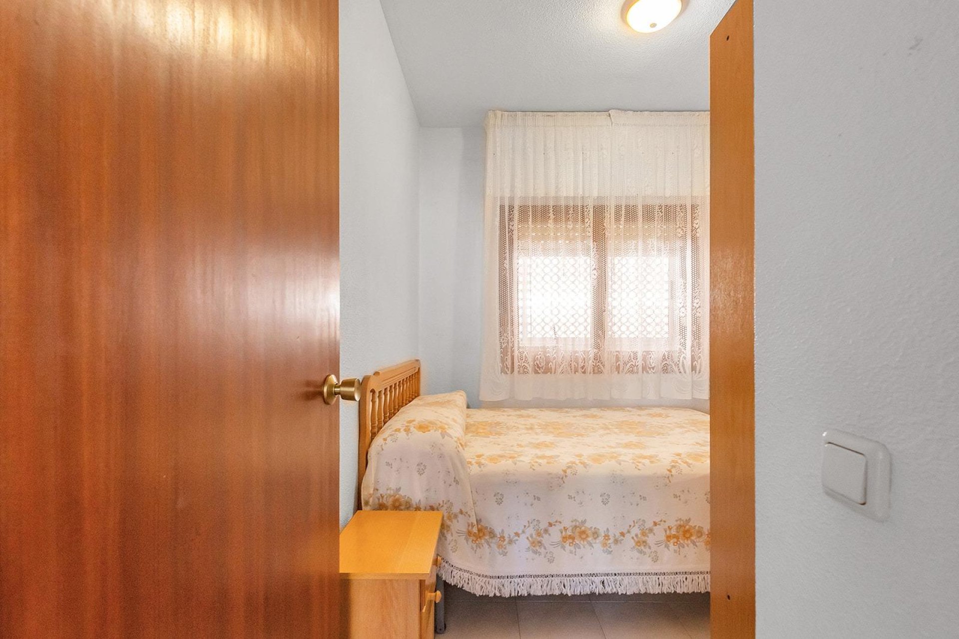 Resale - Apartment / flat - Torrevieja - Estacion de autobuses