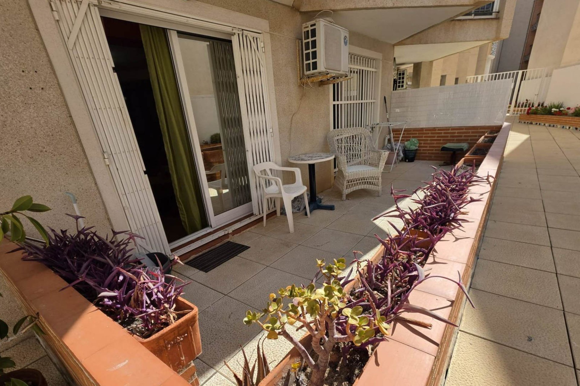 Resale - Apartment / flat - Torrevieja - Habaneras