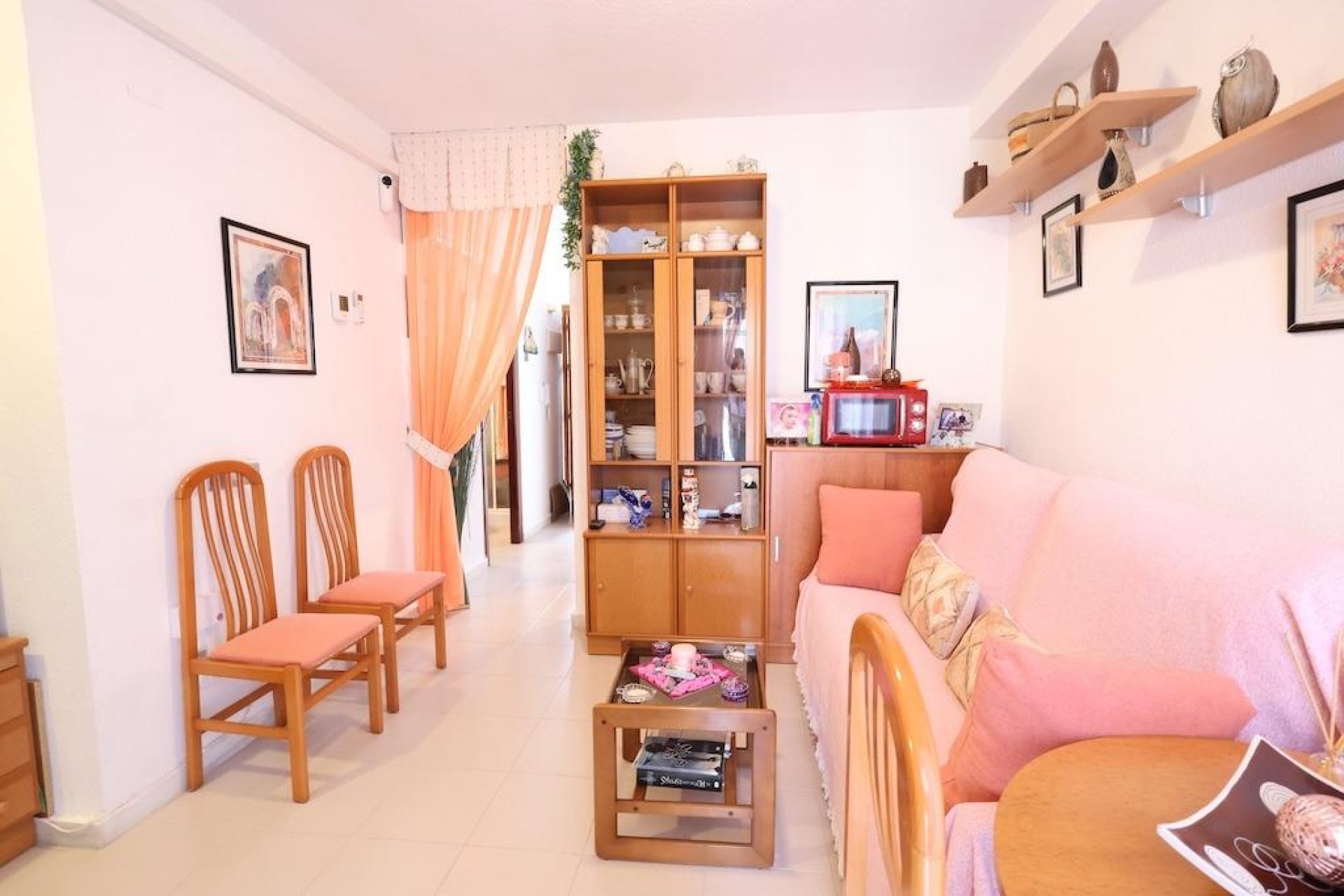 Resale - Apartment / flat - Torrevieja - La Mata pueblo