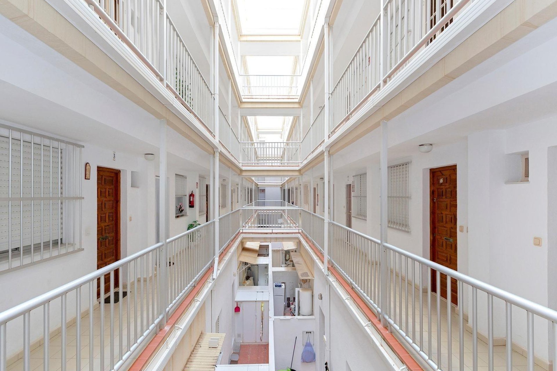 Resale - Apartment / flat - Torrevieja - La Mata pueblo