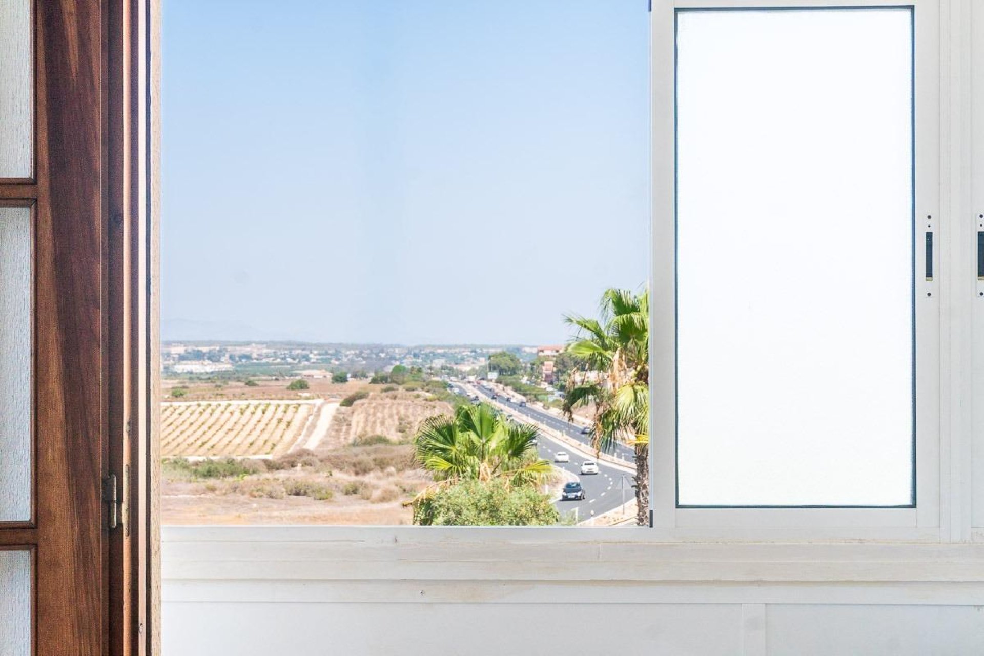 Resale - Apartment / flat - Torrevieja - La Mata pueblo