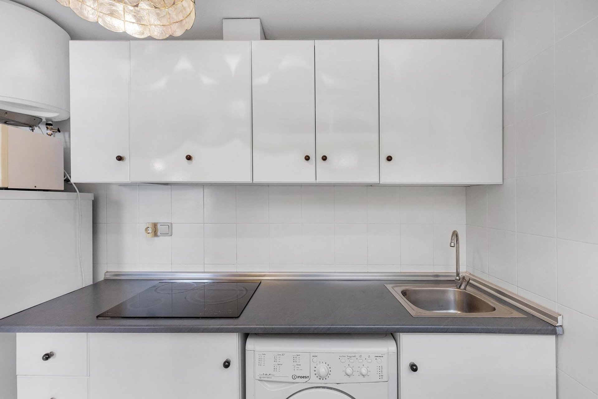 Resale - Apartment / flat - Torrevieja - La Mata pueblo