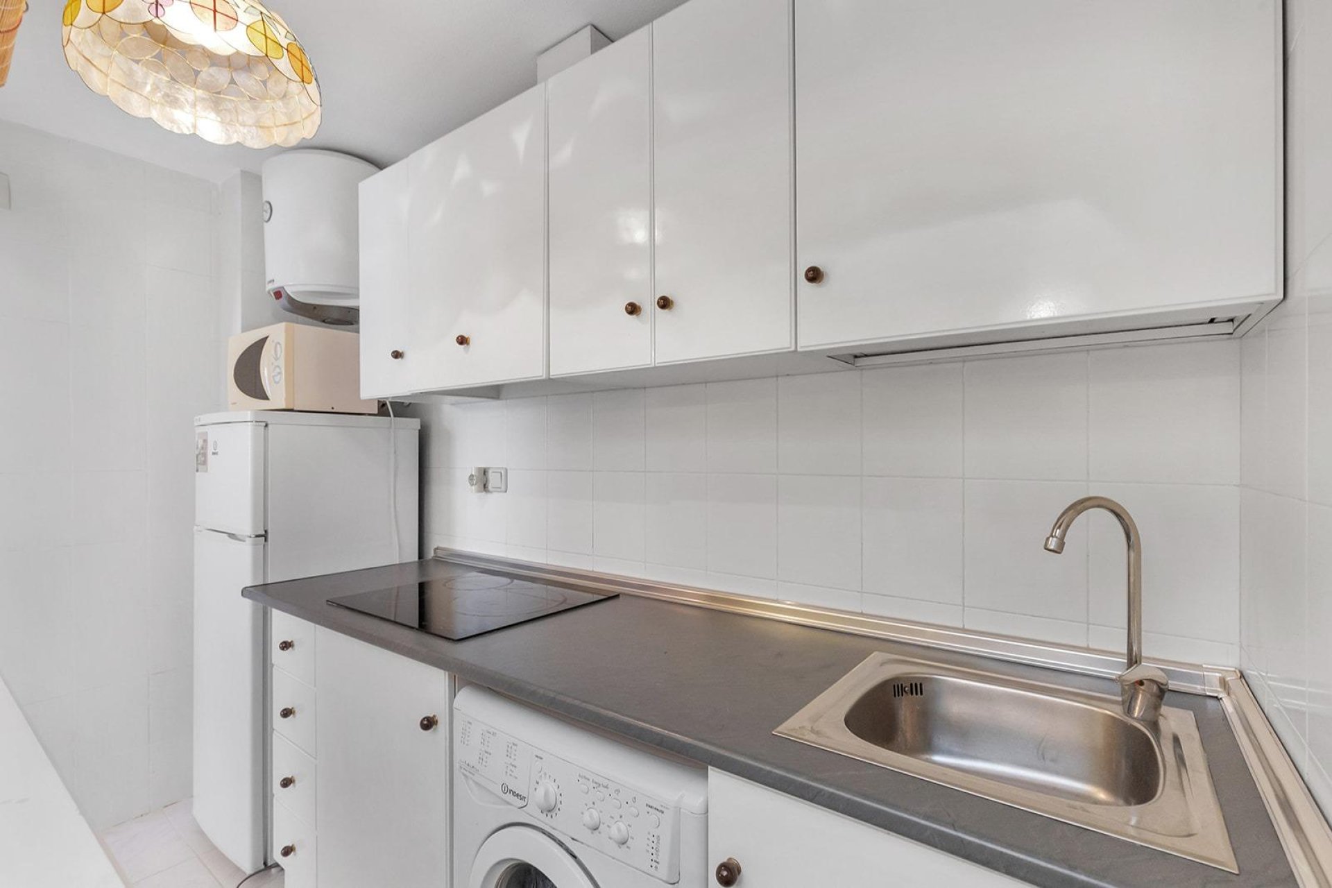 Resale - Apartment / flat - Torrevieja - La Mata pueblo