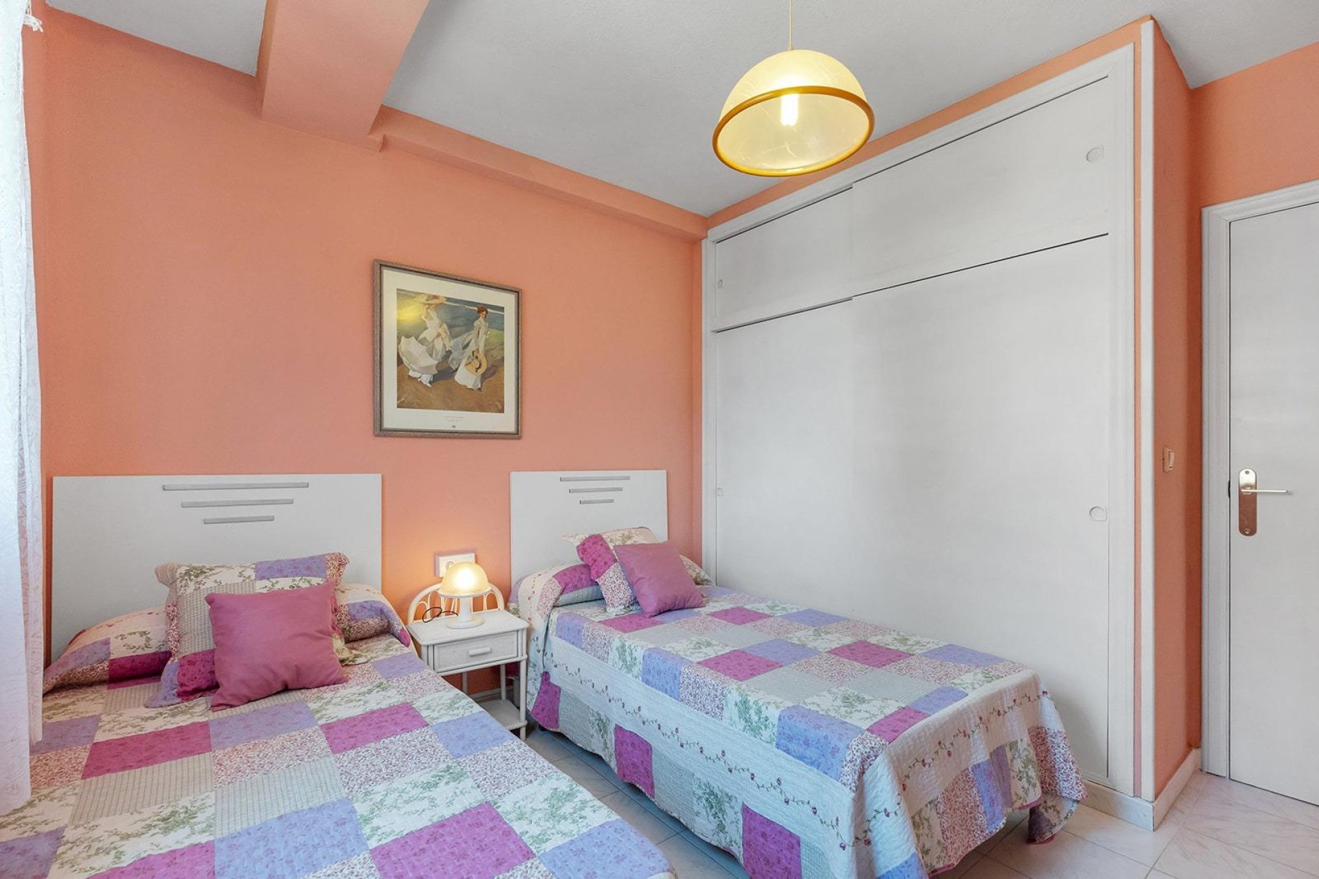 Resale - Apartment / flat - Torrevieja - La Mata pueblo