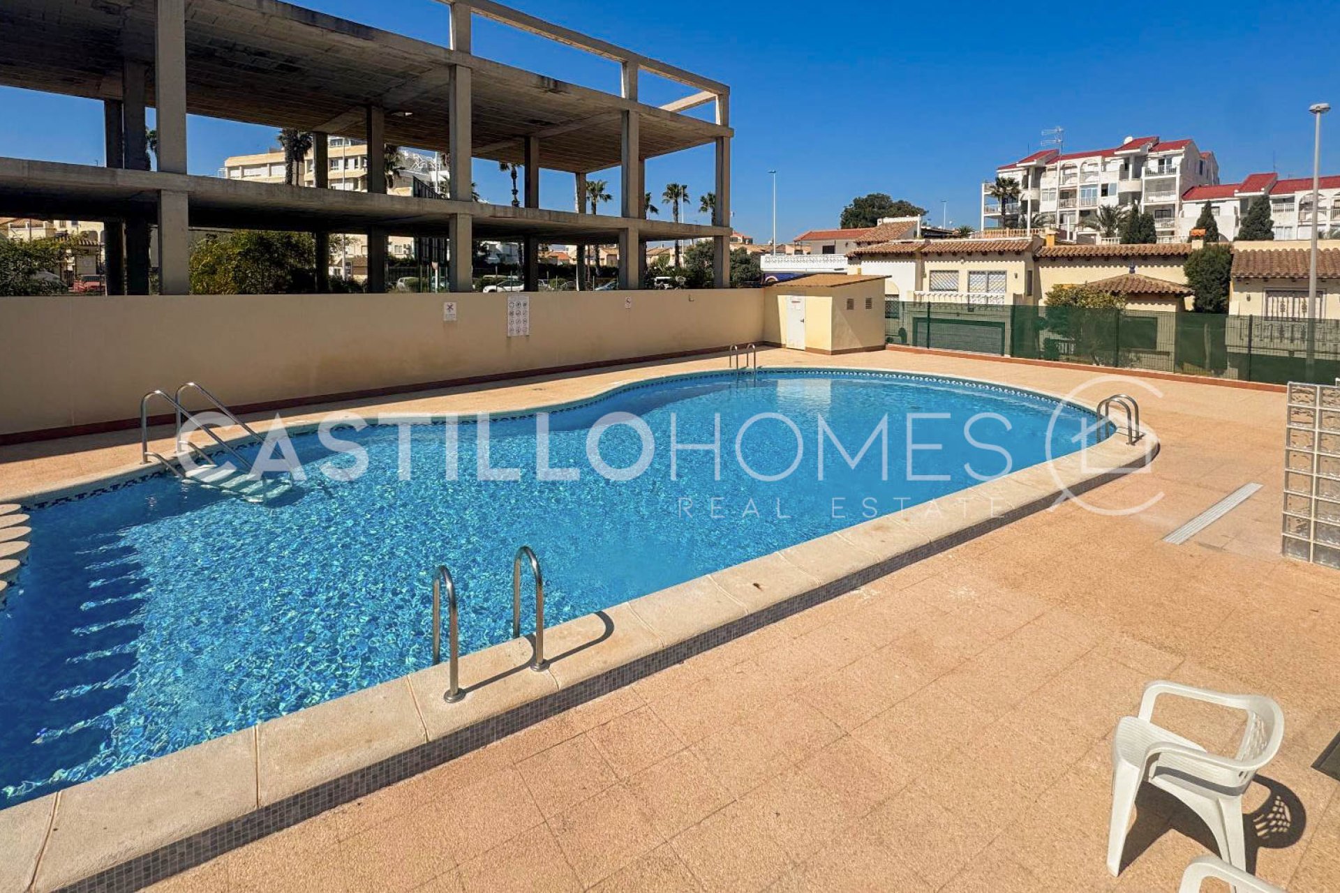 Resale - Apartment / flat - Torrevieja - La Mata