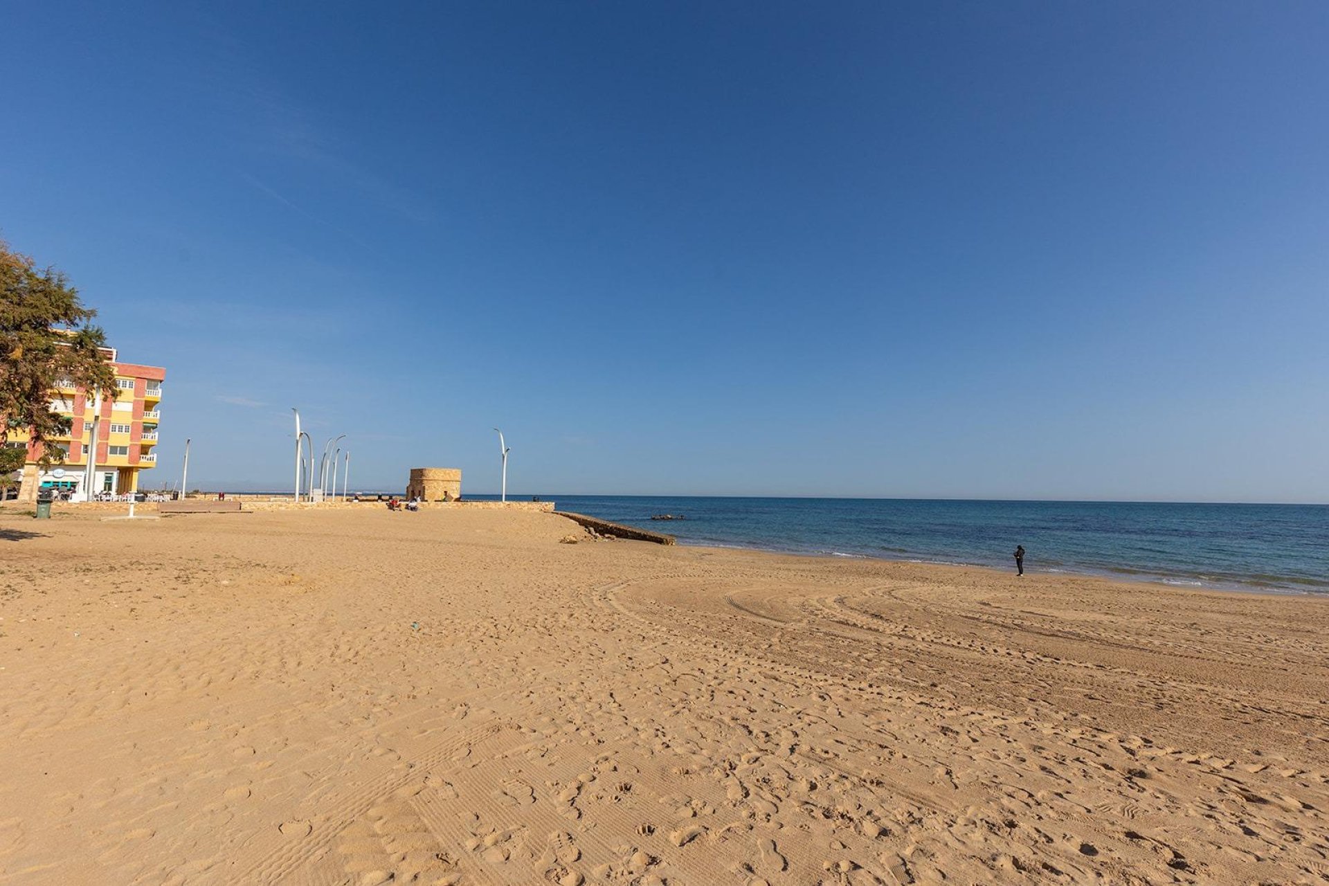 Resale - Apartment / flat - Torrevieja - La Mata