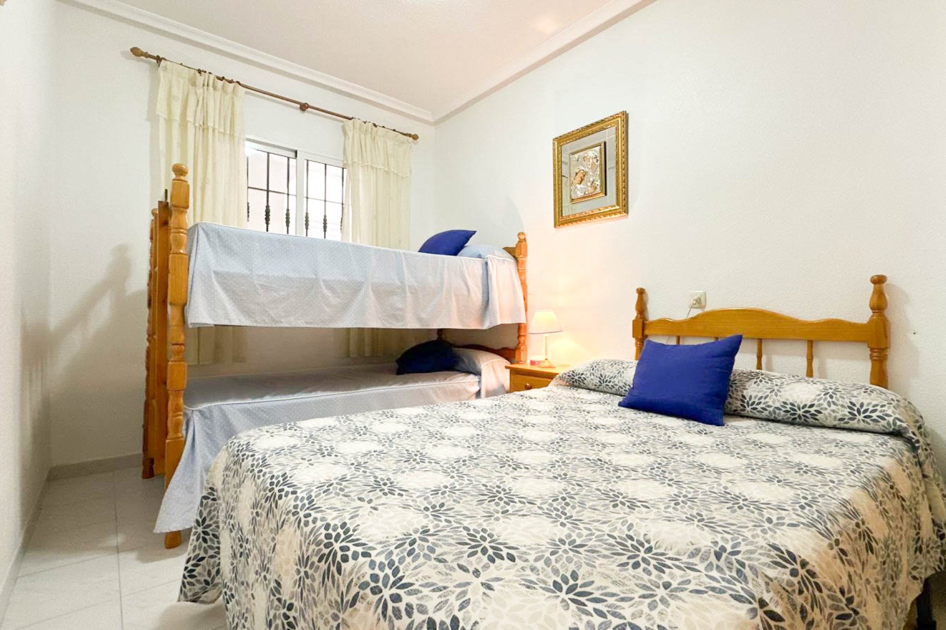 Resale - Apartment / flat - Torrevieja - La Mata
