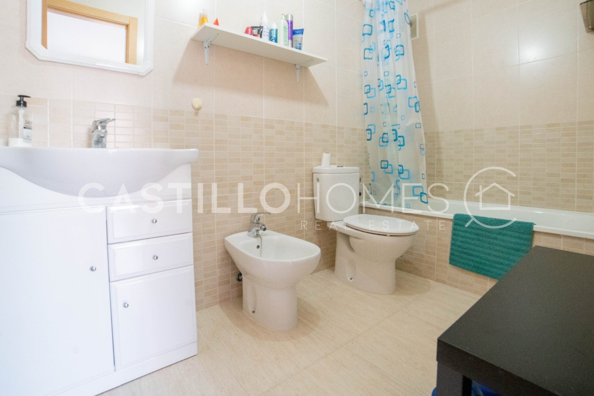 Resale - Apartment / flat - Torrevieja - La Mata