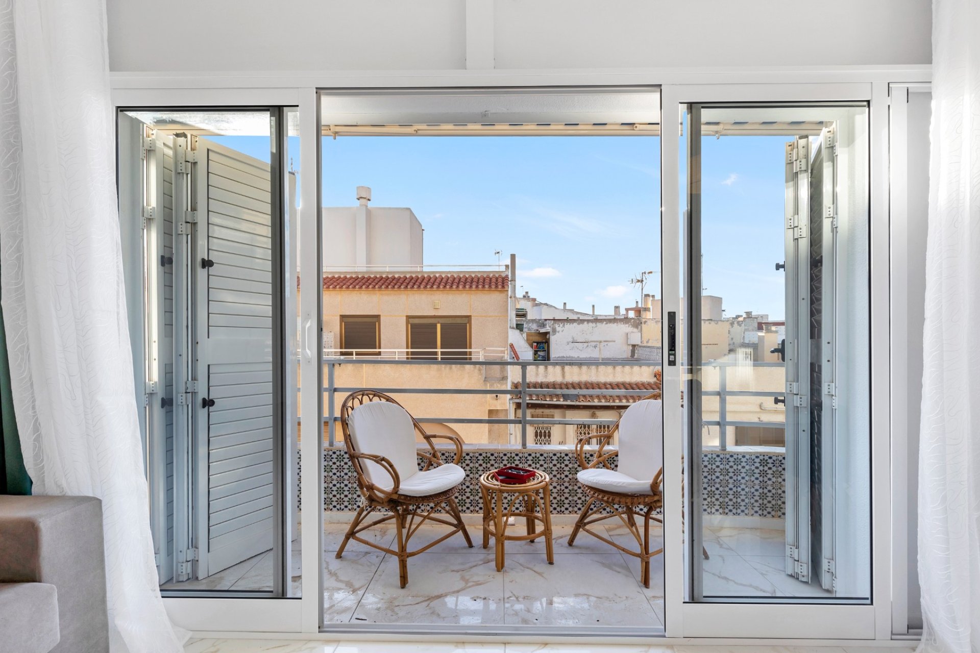 Resale - Apartment / flat - Torrevieja - La Mata